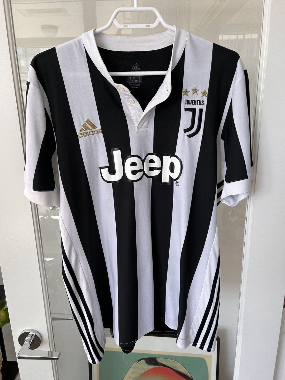 Adidas Chiellini #3 Juventus 2017/18 Adidas Home Kit Size L Size US L / EU 52-54 / 3 - 2 Thumbnail