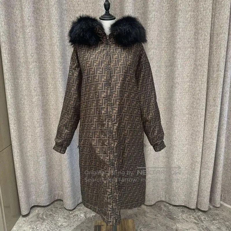 Fendi Fendi Brown Long Coat with Logo Print . Size XS / US 0-2 / IT 36-38 - 1 Thumbnail