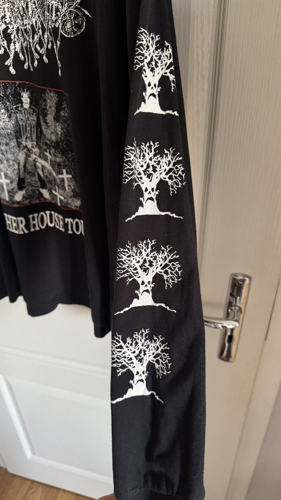 Haunted Mound Butcher House Tour long-sleeve t-shirt Size US XXL / EU 58 / 5 - 3 Thumbnail