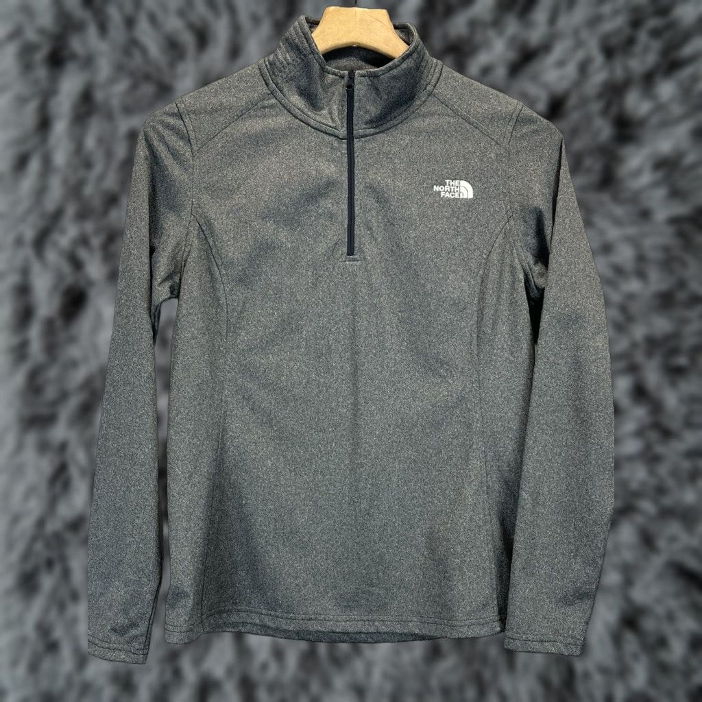 The North Face The North Face 1/4 Zip Pullover Shirt Sz Medium Womens Gray Logo Outdoors Hiking Size M / US 6-8 / IT 42-44 - 1 Thumbnail