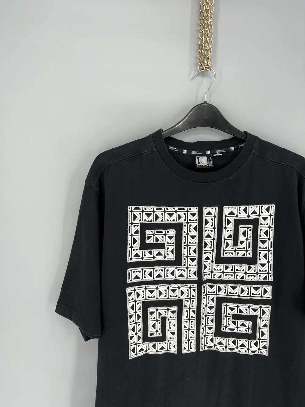 Band Tees Mens Vintage Y2K T Shirt Karl Kani Big Logo Size L Size US L / EU 52-54 / 3 - 4 Thumbnail