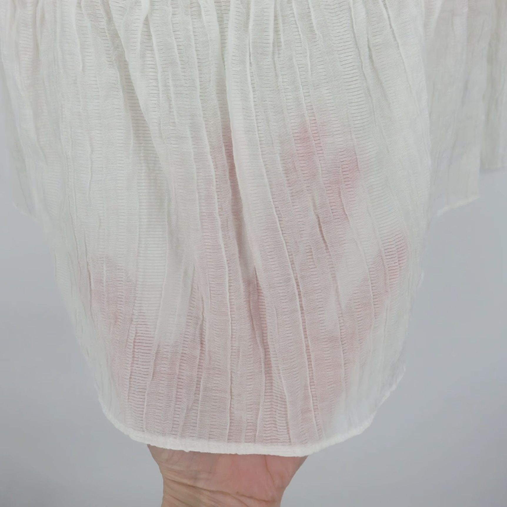 H&M H&M Blouse Shirt Shirt Women M White Solid Sheer Crinkle Half Sleeve Top Blouse Shirt Blouse Womens M White Solid Sheer Crinkle Half Sleeve Top H&M Size M / US 6-8 / IT 42-44 - 4 Thumbnail
