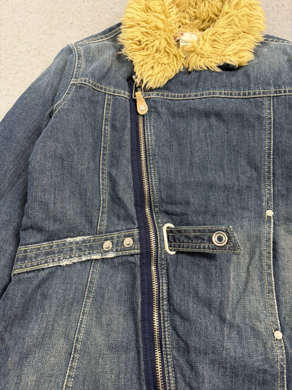 Diesel Vintage Diesel Fur Deconstructed Belted Denim Jacket Size L / US 10 / IT 46 - 6 Thumbnail