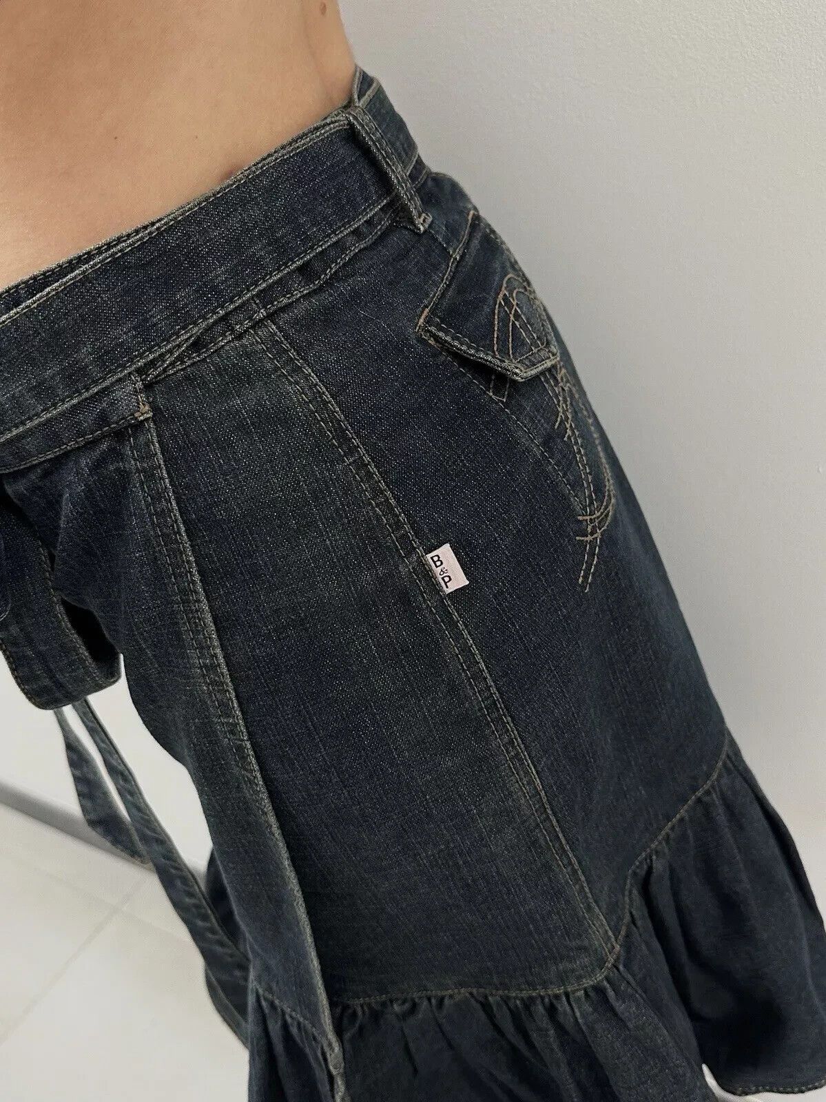 Baum und Pferdgarten Baum Und Pferdgarten Skirt Women Y2K Wrap Denim Ruffle Knee Size 26" / US 2 / IT 38 - 6 Thumbnail