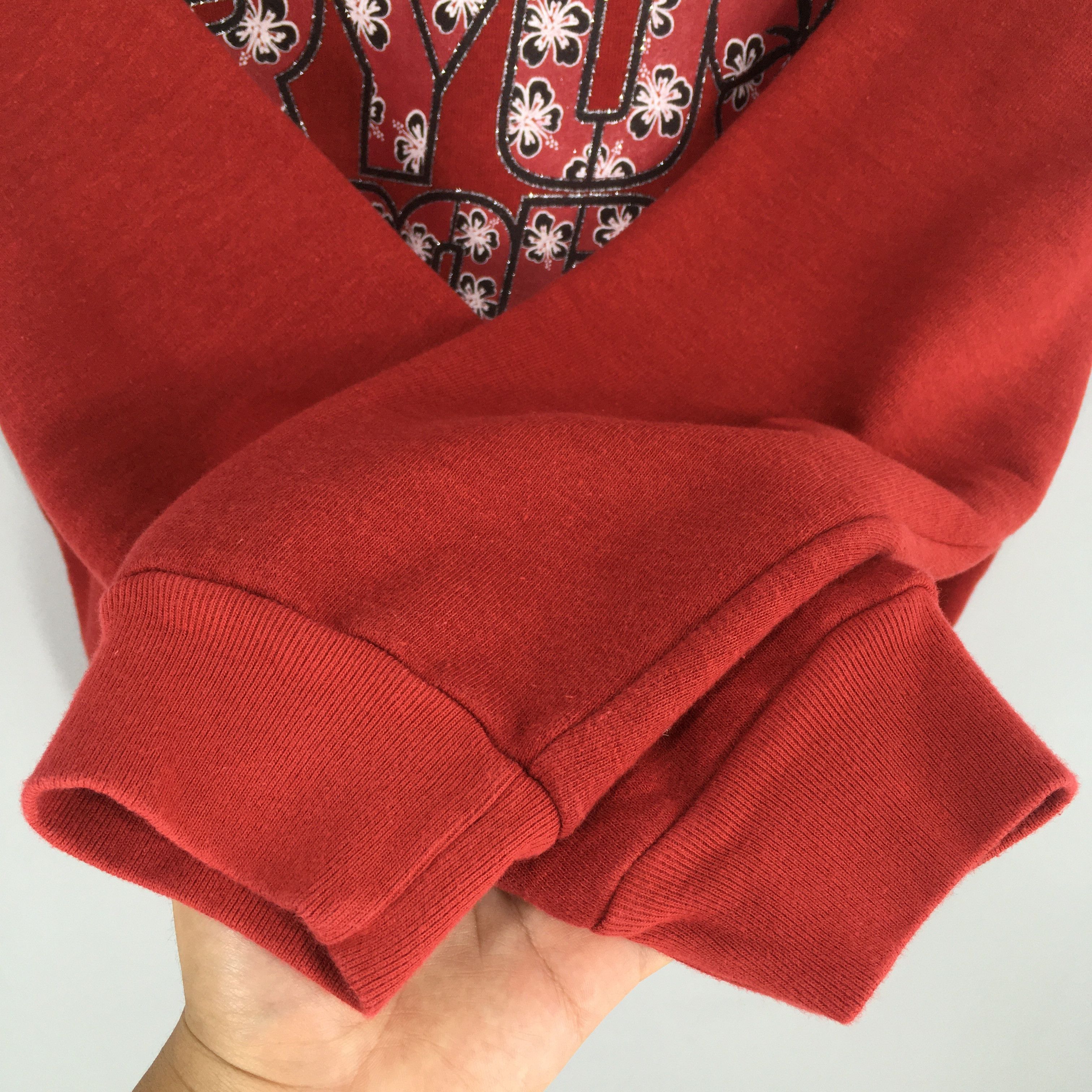 Japanese Brand Vintage Ryu Sports Hibiscus Flower Surf Sweatshirt Small Size US S / EU 44-46 / 1 - 4 Thumbnail