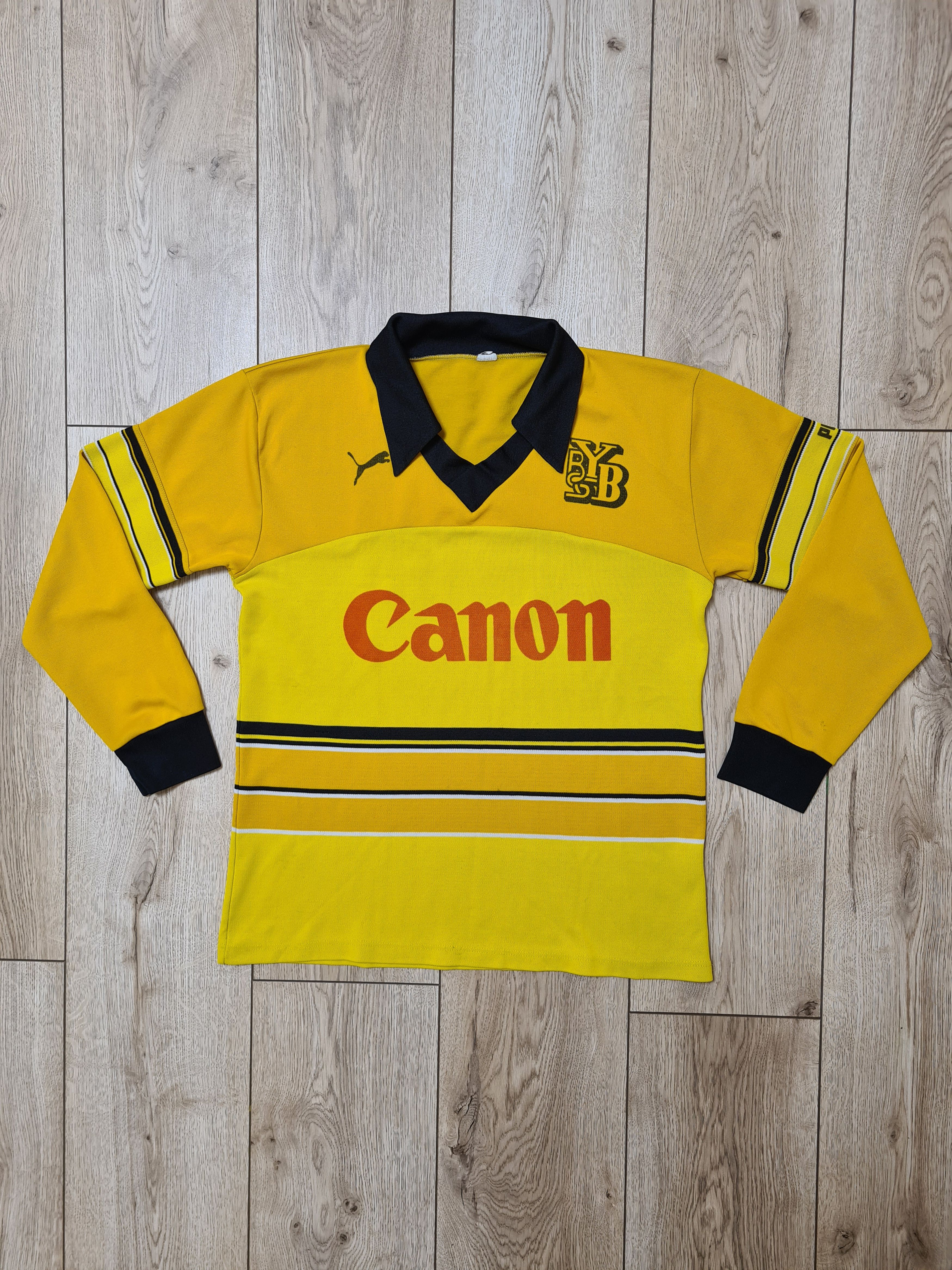 image of Puma x Soccer Jersey Young Boys 1981 1983 Home Bsc Football Soccer Jersey in Yellow (Size Small)