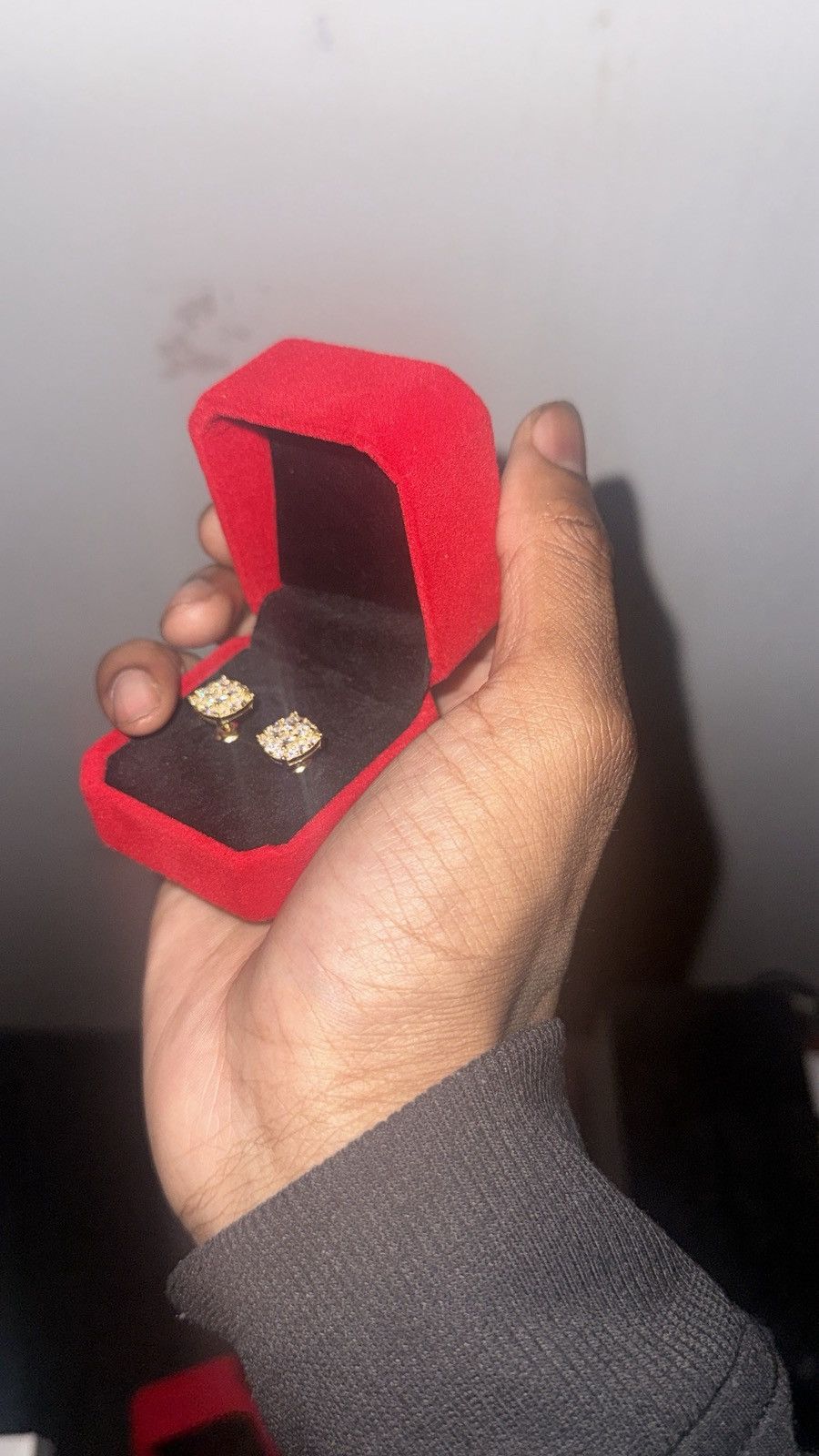 The Unbranded Brand Gold diamond tested earring Size ONE SIZE - 1 Thumbnail
