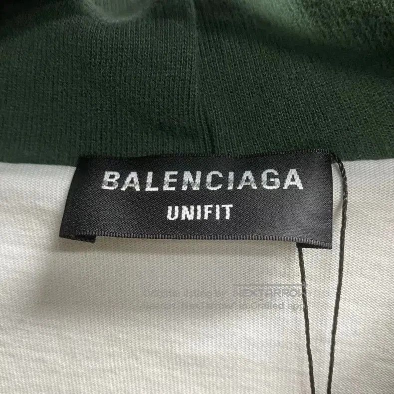 Balenciaga balenciaga's new green ripped print logo hoodie. Size US S / EU 44-46 / 1 - 3 Thumbnail