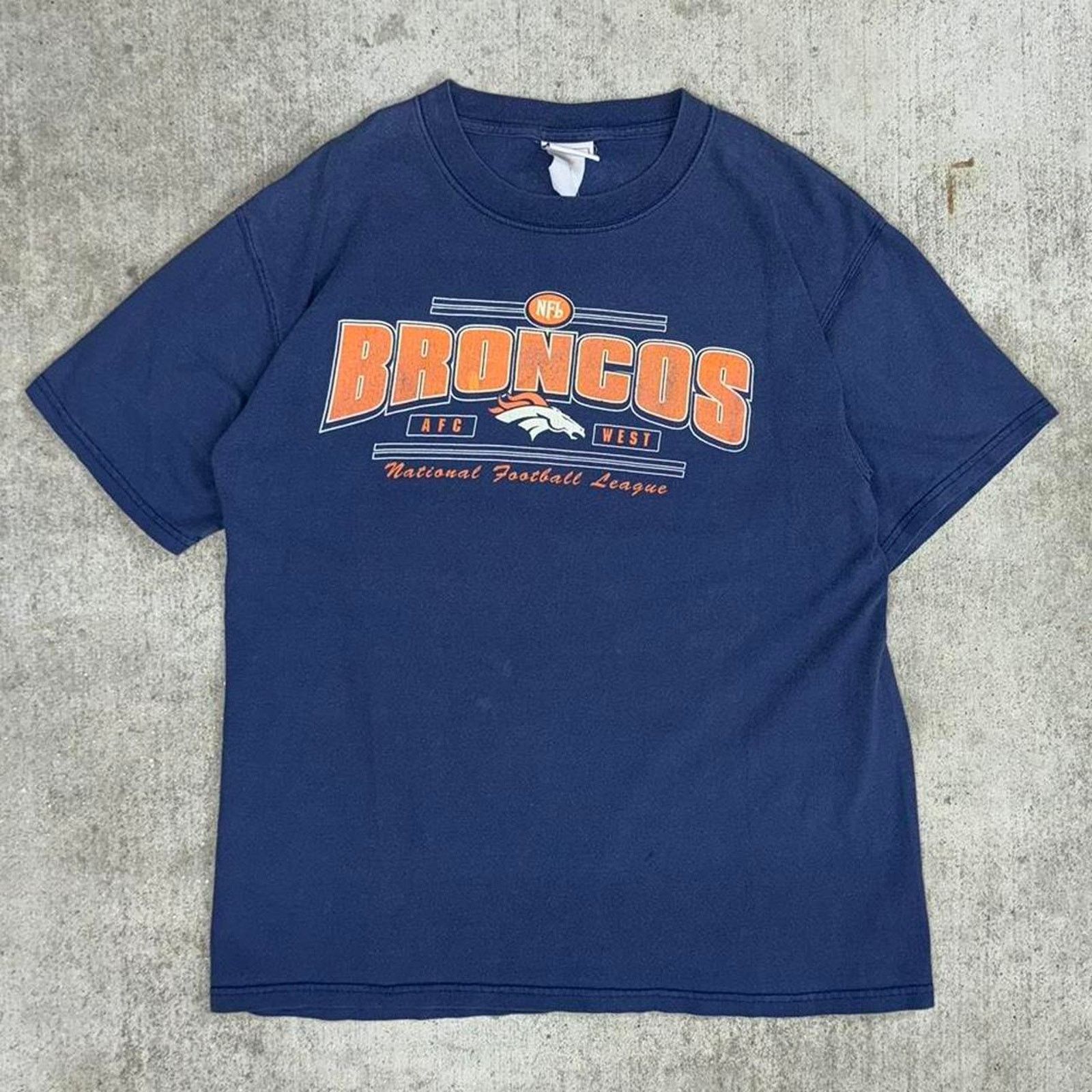 NFL Vintage y2k denver broncos Size US L / EU 52-54 / 3 - 1 Thumbnail