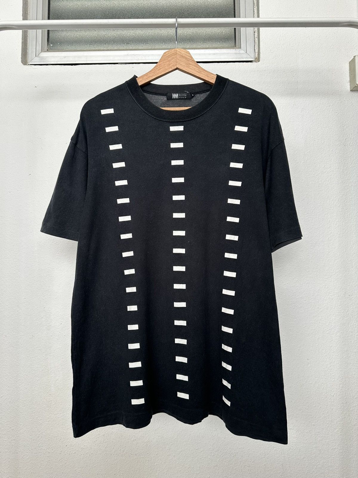 Issey Miyake 90's Issey Miyake [ Miyake Design Studio ] art tee Size US L / EU 52-54 / 3 - 6 Thumbnail