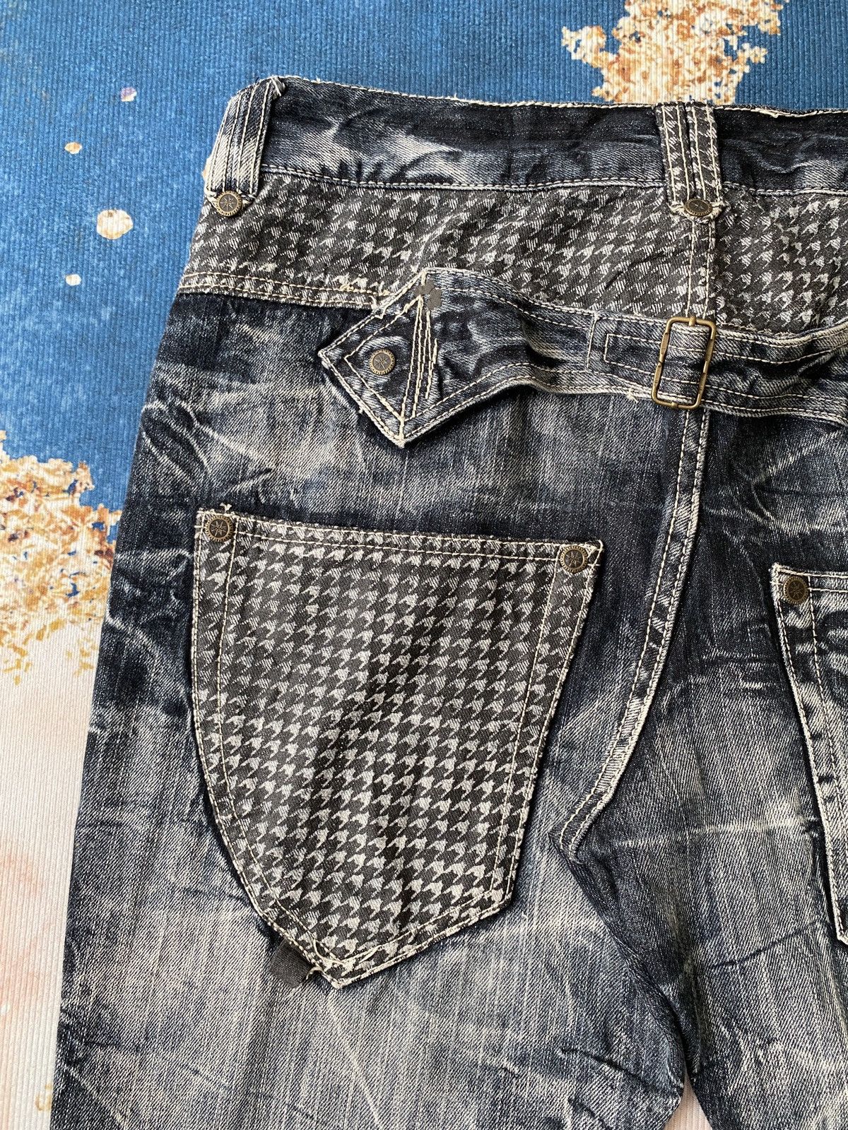 If Six Was Nine × Japanese Brand × Tornado Mart 2000s - Salty Dog Claws Mark Buckle Back Flare Denim Size US 32 / EU 48 - 15 Thumbnail