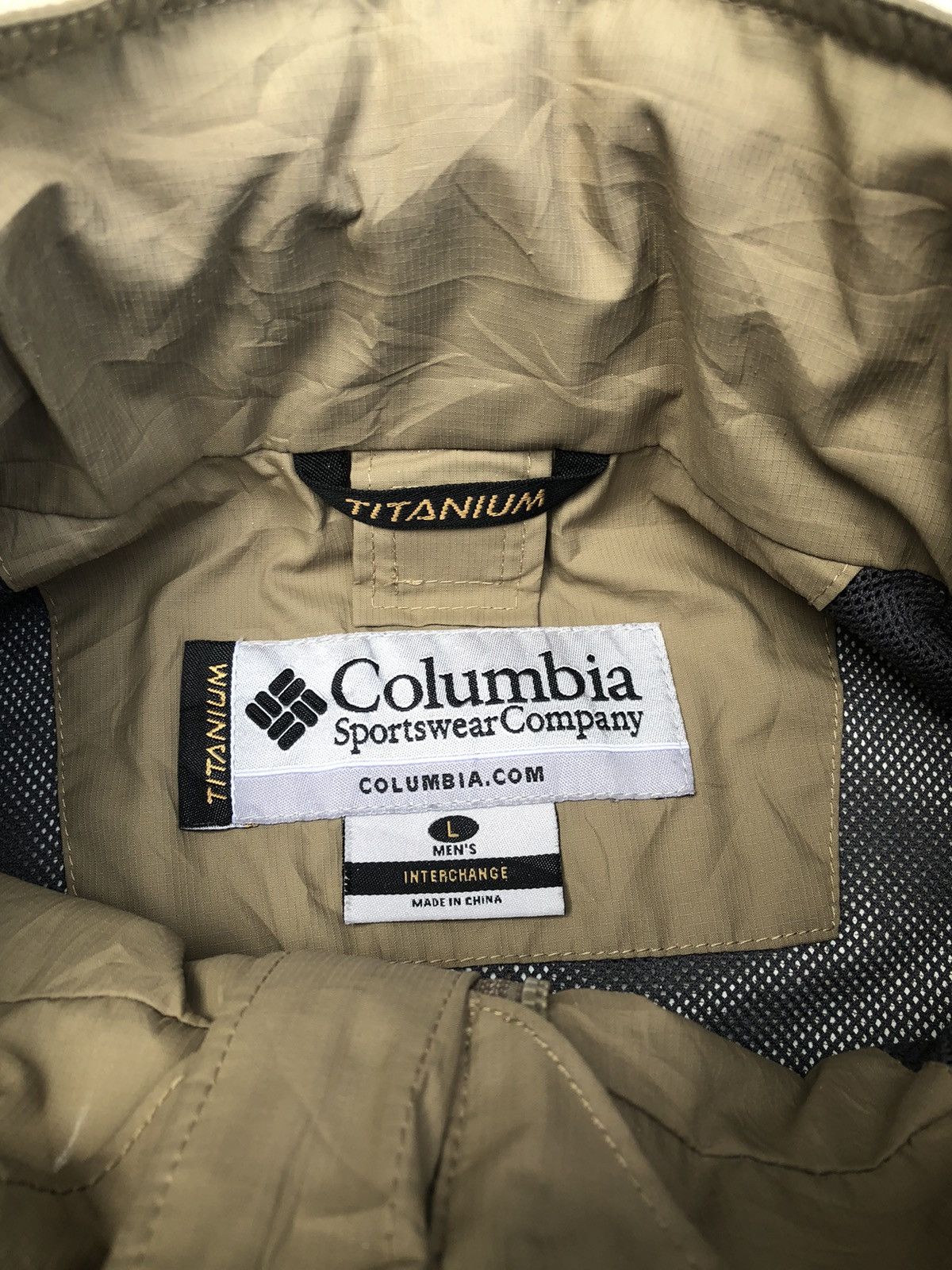 Columbia × Vintage Vintage Columbia Titanium Outdoor Jacket Size US L / EU 52-54 / 3 - 11 Thumbnail