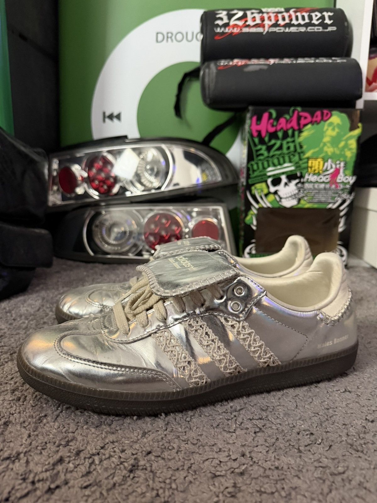Adidas × Wales Bonner Wale Bonner silver metallic Size US 10 / EU 43 - 1 Thumbnail