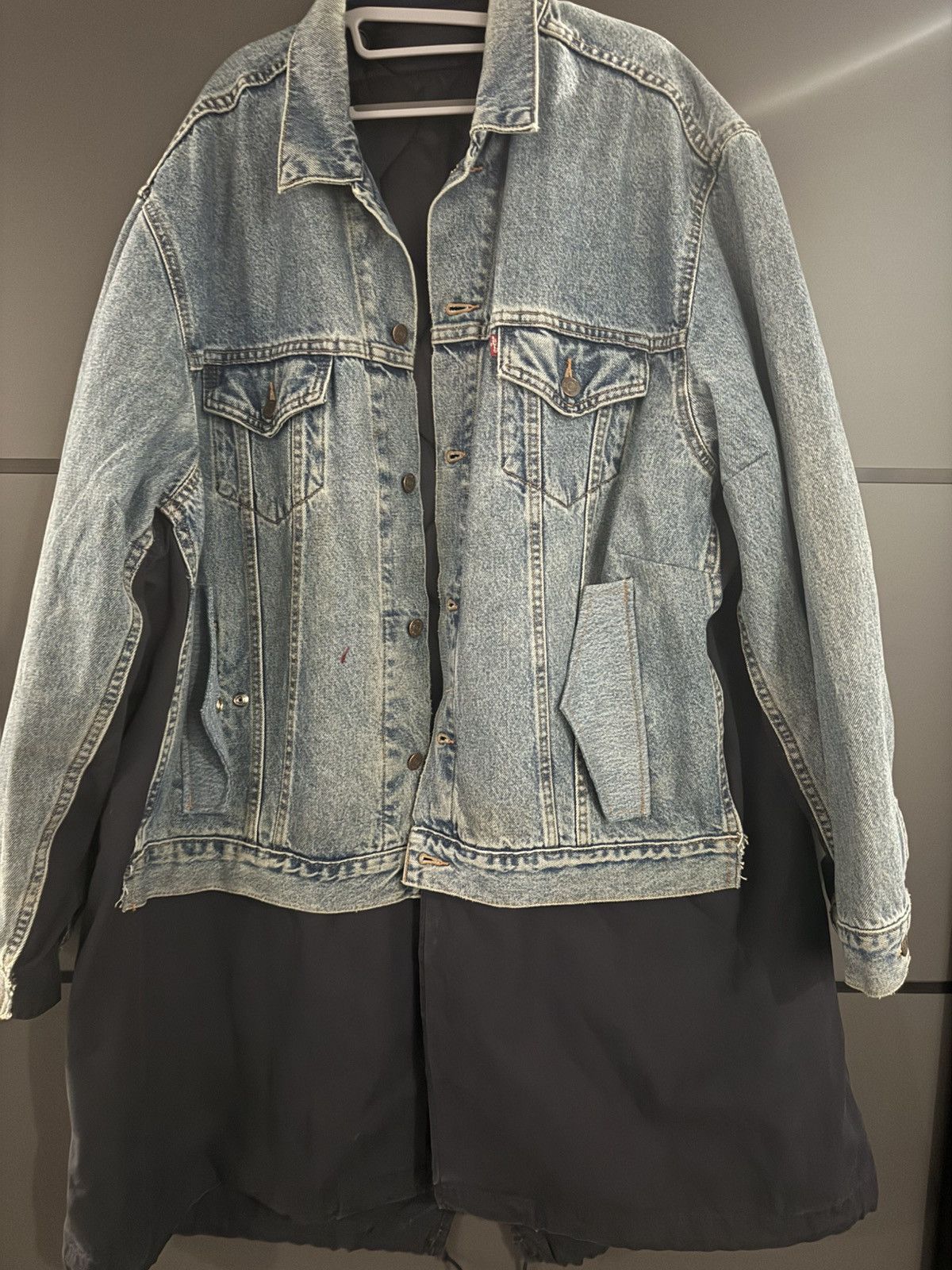 Levi's × Undercover Levi's x Undercover Hybrid Trucker Mods Coat Size US XL / EU 56 / 4 - 2 Thumbnail
