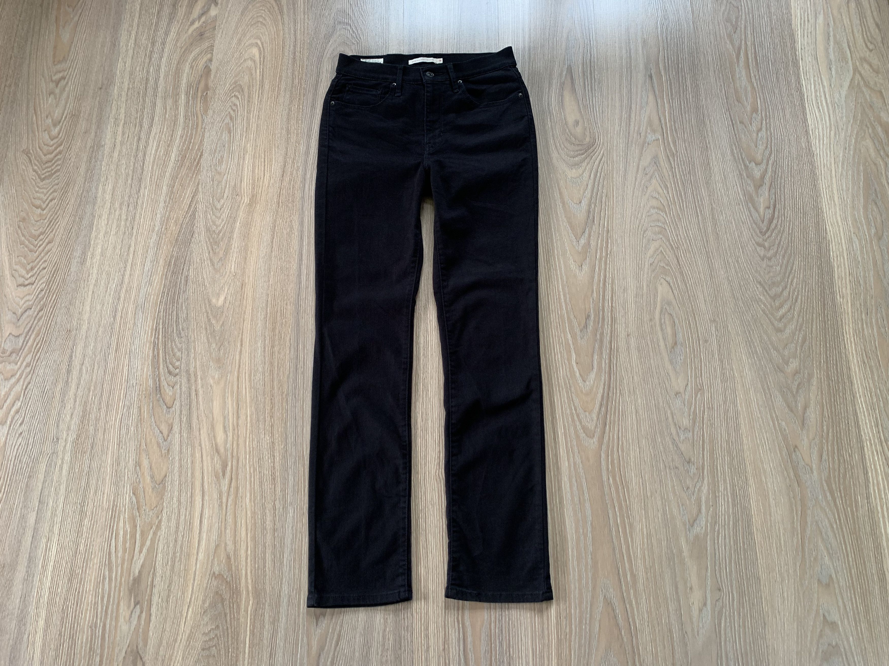 Levi's Levis Premium 724 High Rise Straight Black Jeans Size 28" / US 6 / IT 42 - 1 Thumbnail