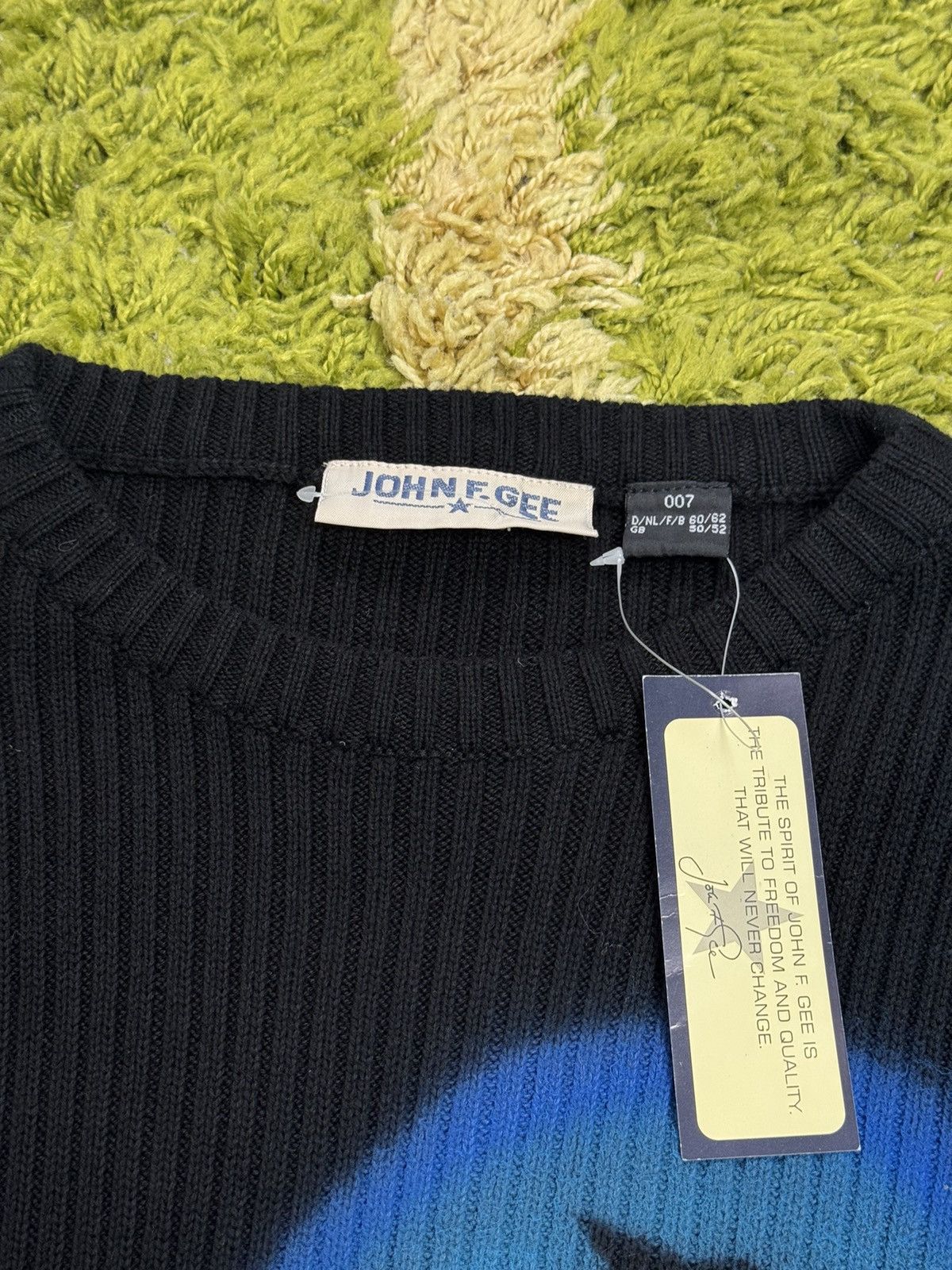 Diesel × Vintage 90s John F. Gee Drago Print Striped Sweater Size US XL / EU 56 / 4 - 3 Thumbnail
