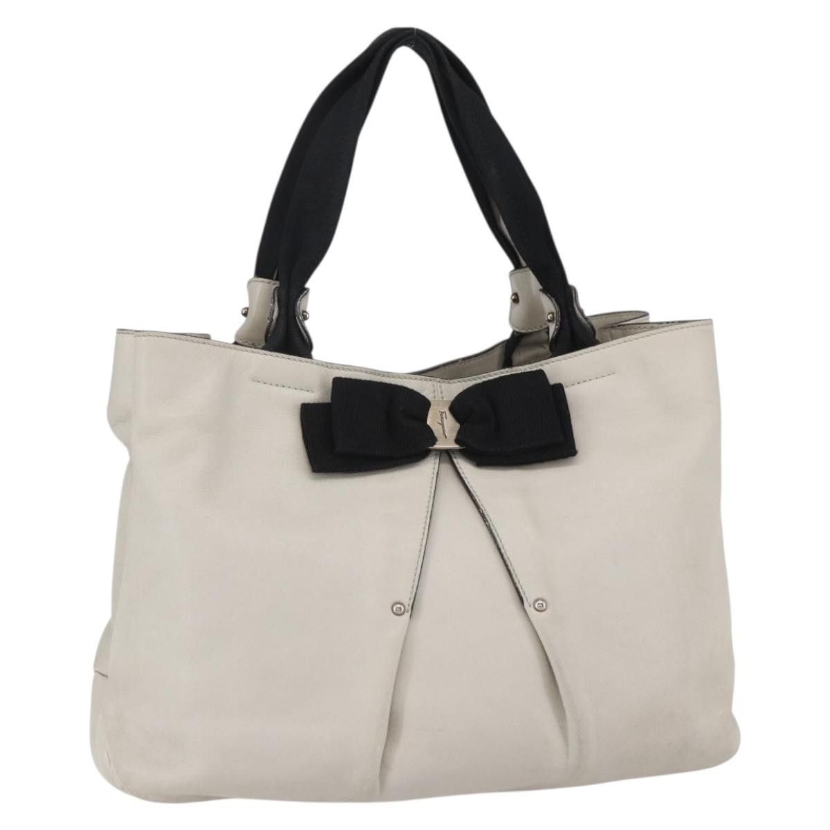 Salvatore Ferragamo Salvatore Ferragamo Vala Handbag Leather Size ONE SIZE - 1 Thumbnail