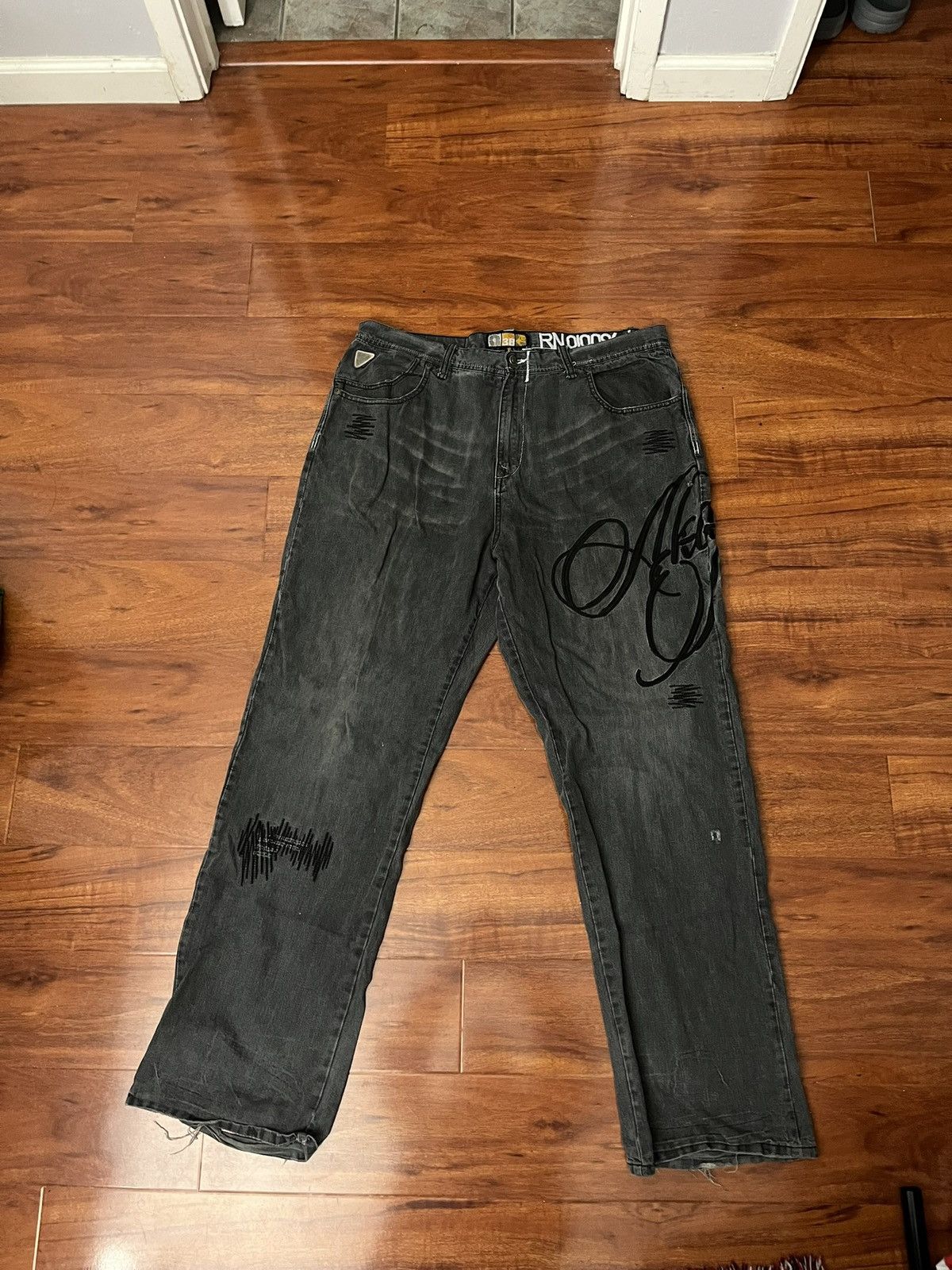 Akademiks Black Embroidered Akademiks Denim Size US 36 / EU 52 - 1 Thumbnail