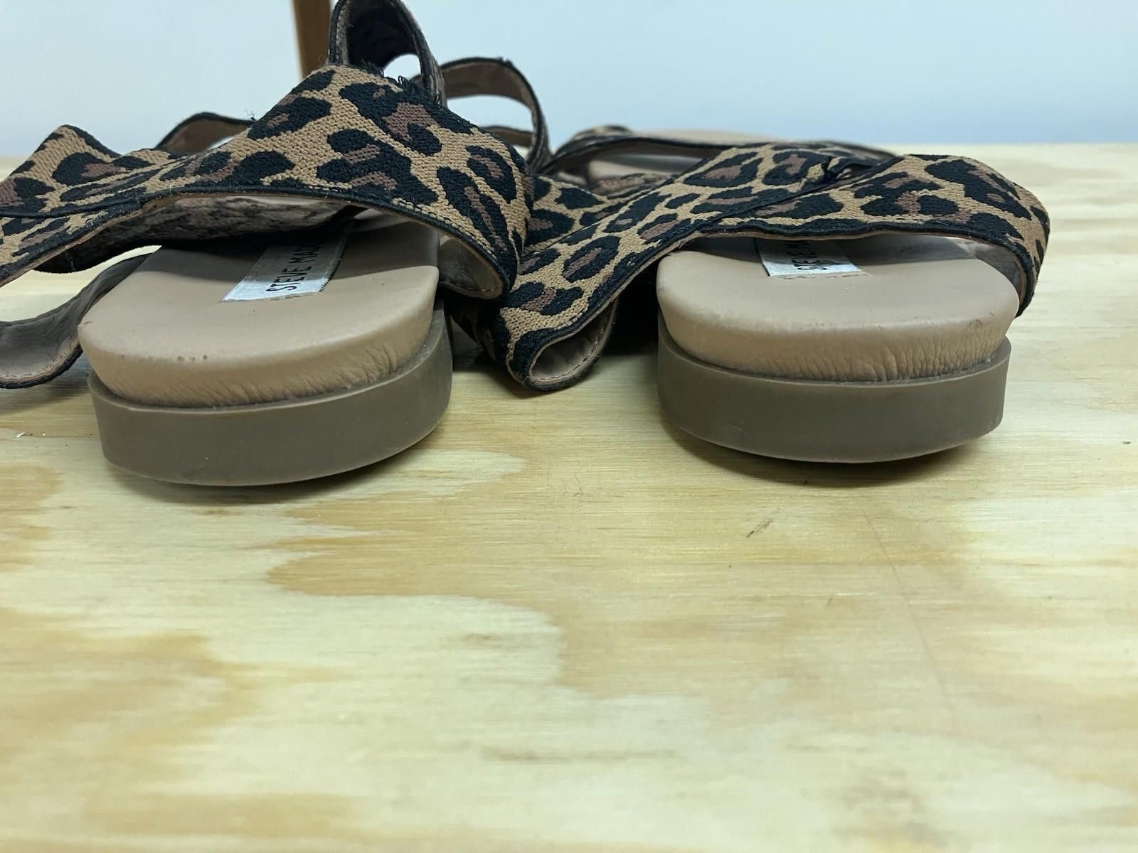 Steve Madden Steve Madden Cheetah print sandals size 8.5 Size US 8.5 / IT 38.5 - 6 Thumbnail