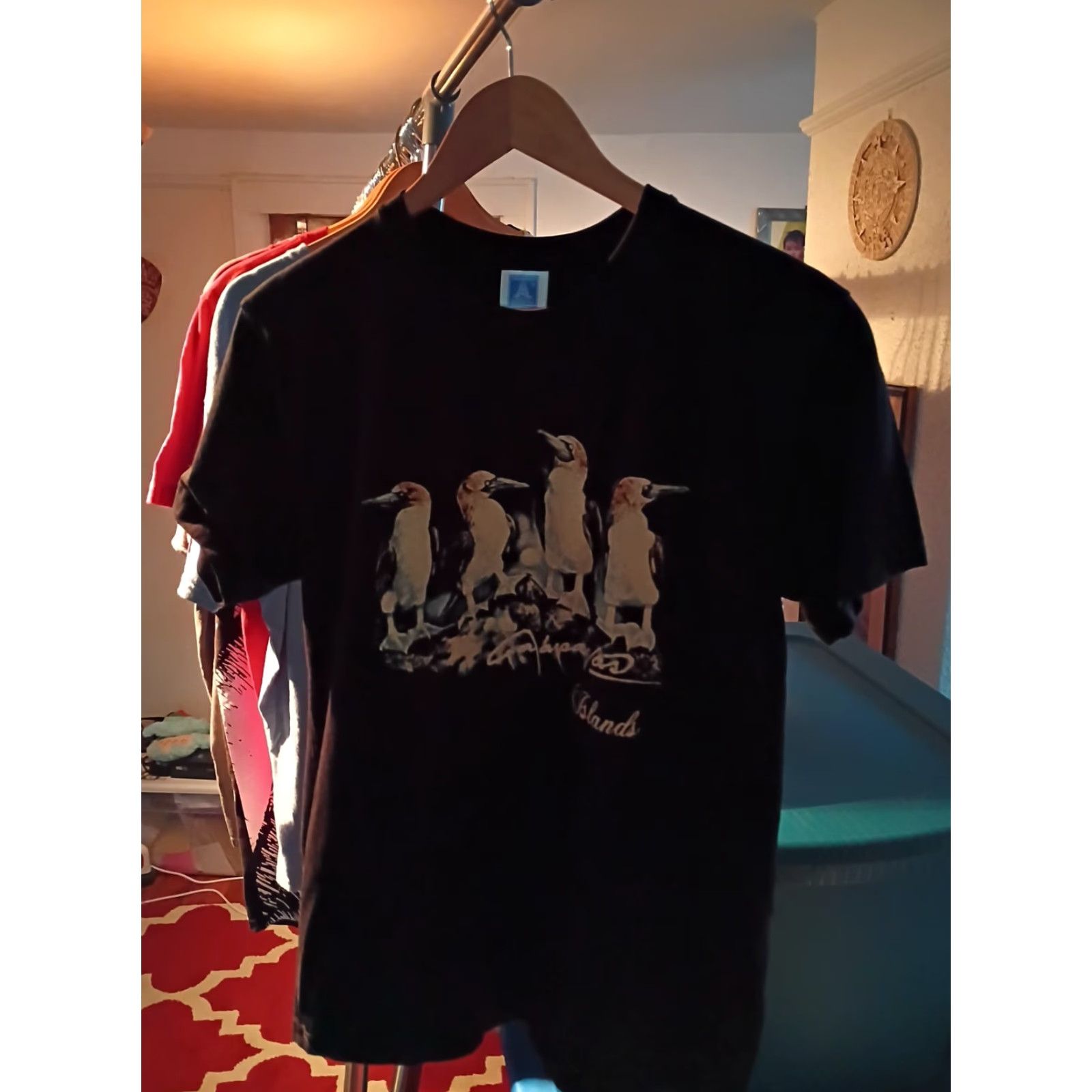 Vintage Galapagos Islands Blue-footed Booby Souvenir Shirt Made In Ecuador Size S Size US S / EU 44-46 / 1 - 2 Thumbnail