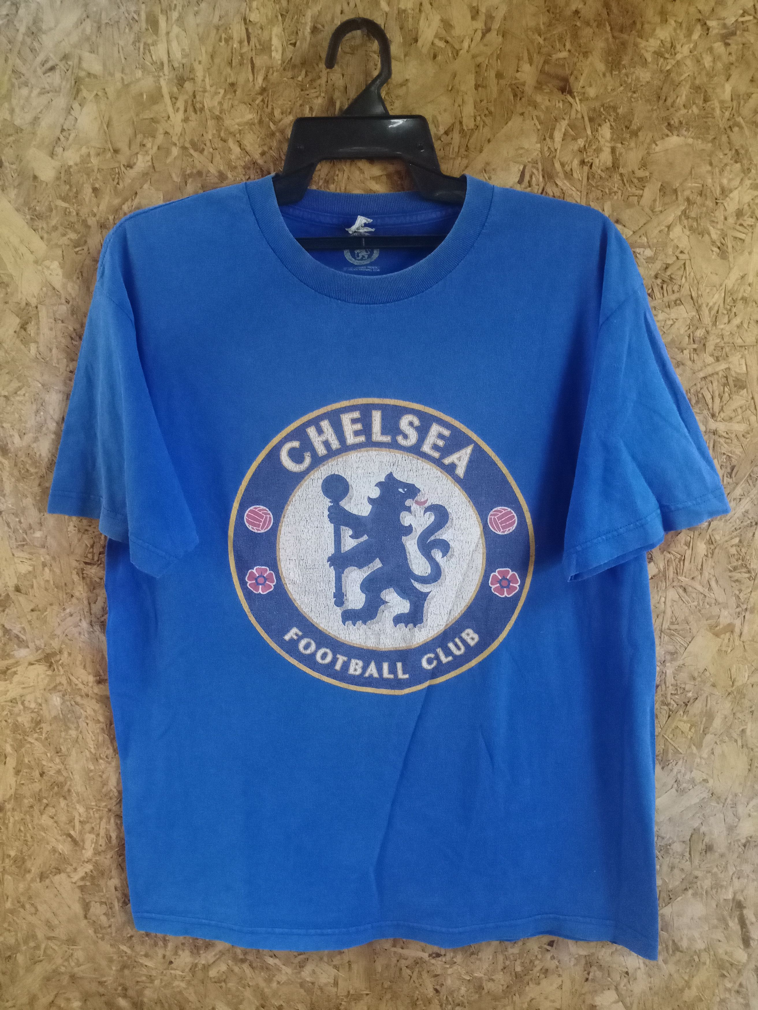 Other Chelsea big logo y2k Size US L / EU 52-54 / 3 - 1 Thumbnail