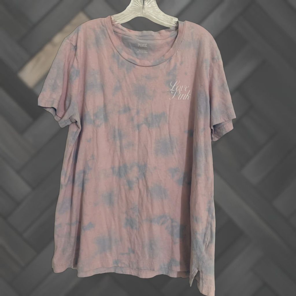 Victoria's Secret Victoria's Secret PINK Crew T-Shirt Logo Cotton Size Large T-Shirt Short Sleeve Womens Hip Length Multicolor Logo Size L / US 10 / IT 46 - 1 Thumbnail