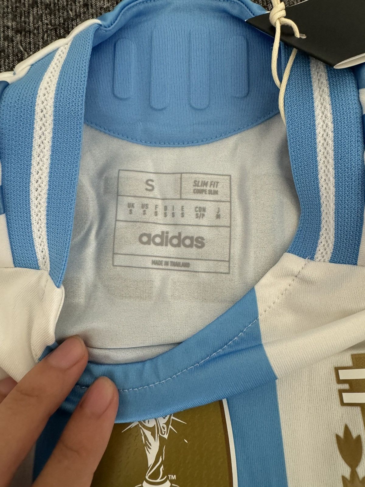 Adidas Messi Argentina 2024 Long Sleeve Jersey Size US S / EU 44-46 / 1 - 4 Thumbnail