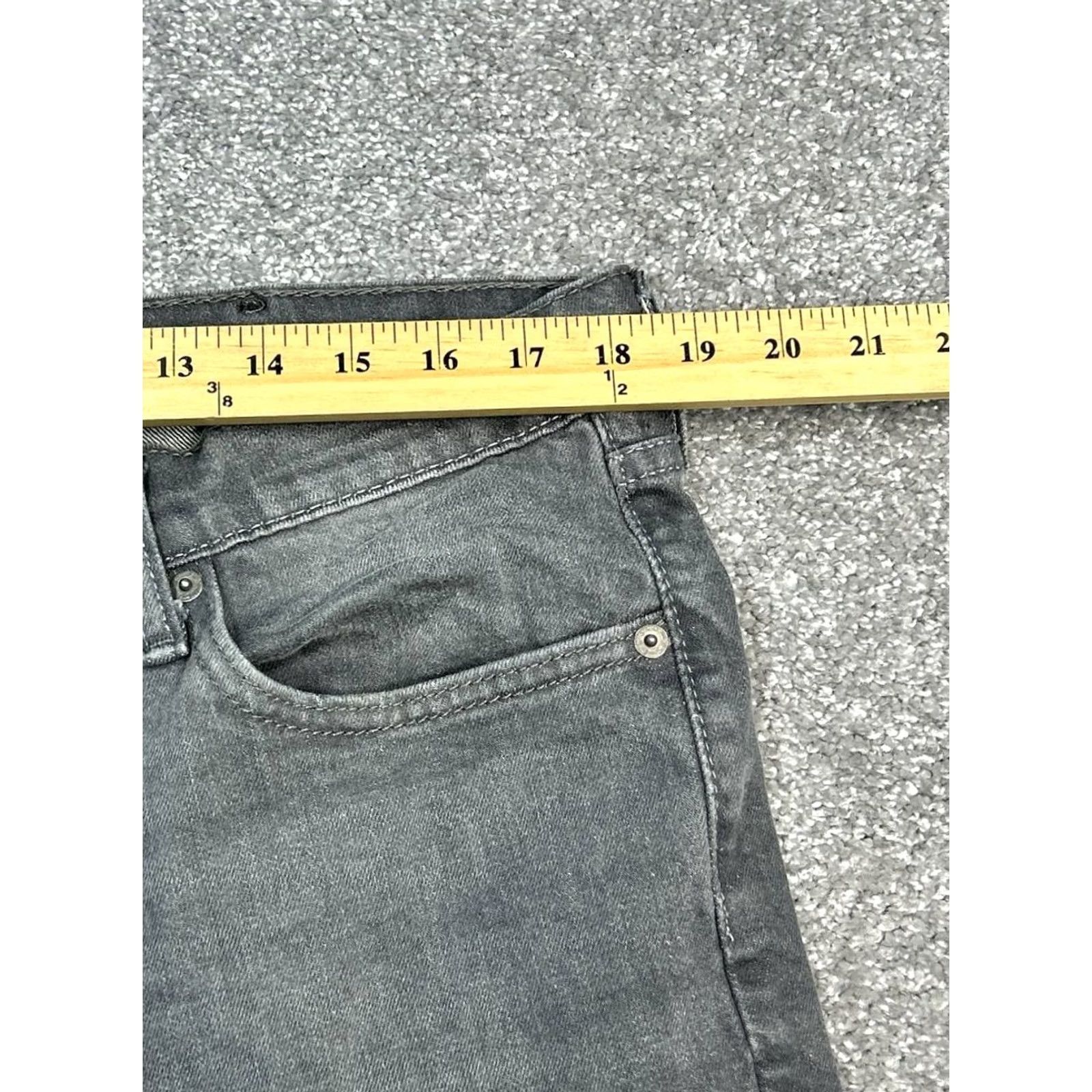 Levi's Levis 541 Athletic Tapered Jeans Mens 38 Gray Cotton Stretch Mid Rise 37x29 Denim Slim City Preppy Size US 38 / EU 54 - 3 Thumbnail