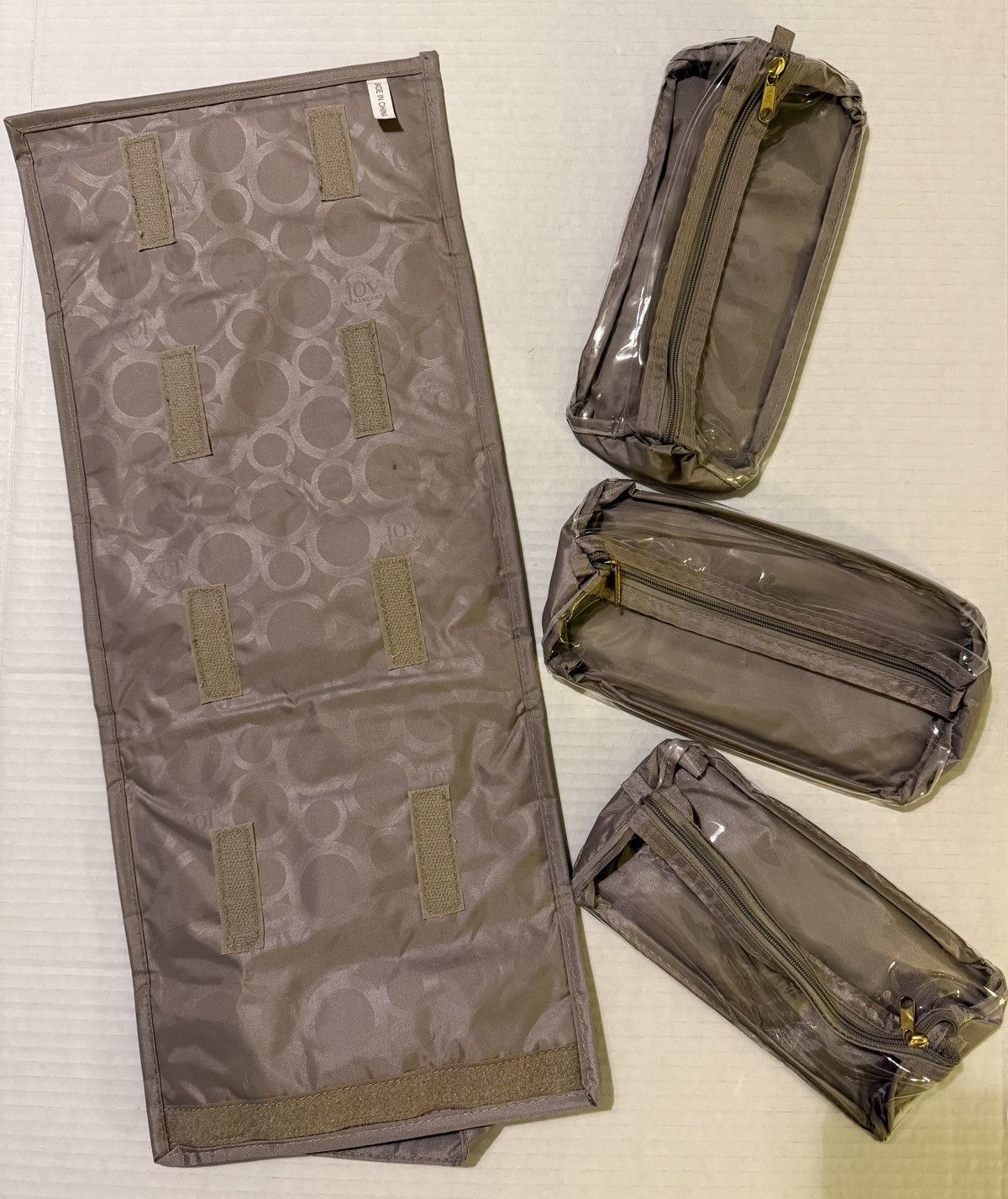 Other Joy Mangano Travelease Makeup Jewelry Hook/Loop Bag Case Set Size ONE SIZE - 2 Thumbnail