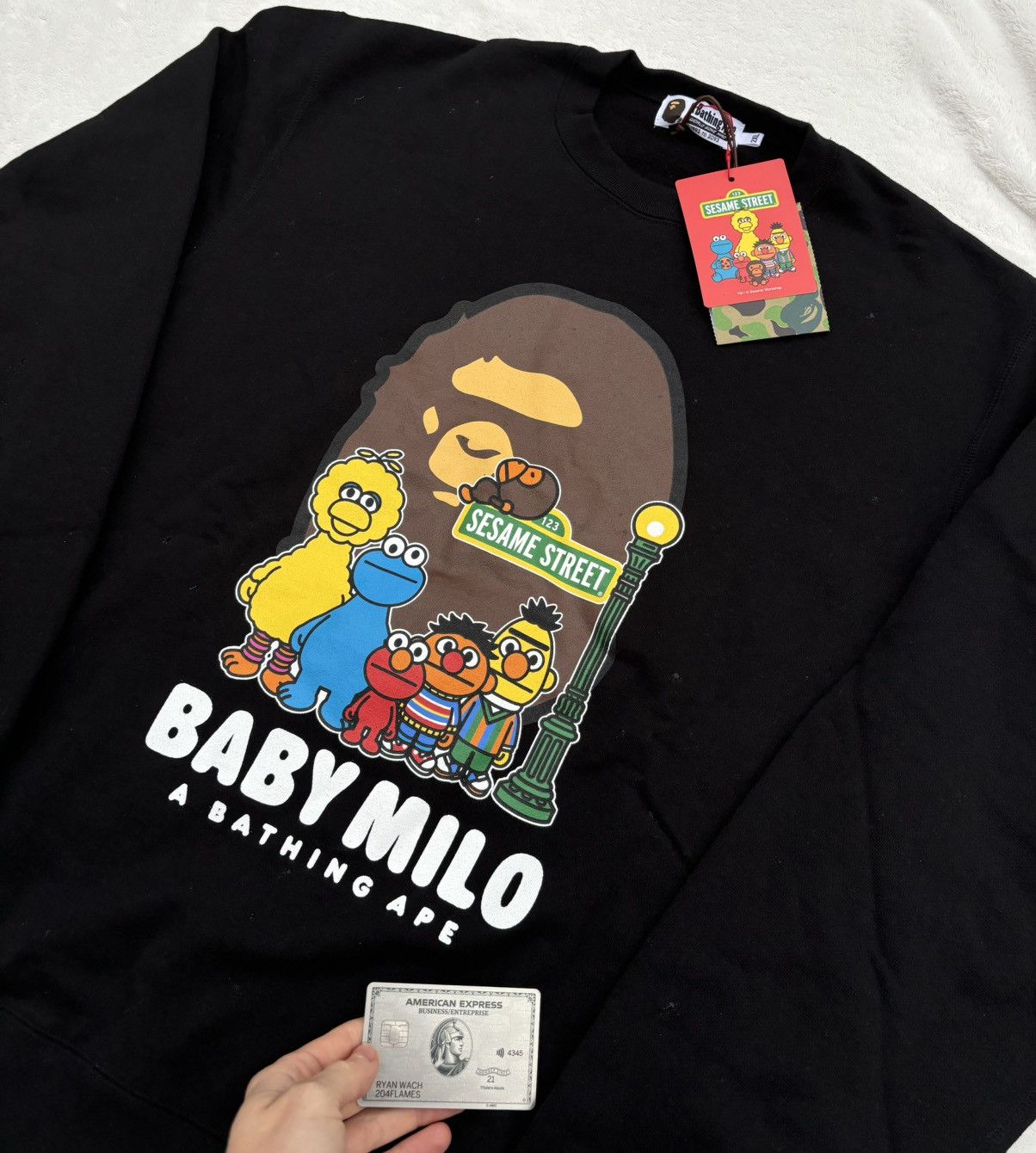 Bape Bape x Baby Milo x Sesame Street Collection Black Crewneck Size US XXL / EU 58 / 5 - 2 Thumbnail