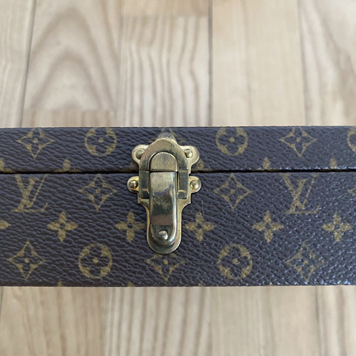 Louis Vuitton Louis Vuitton Jewelry Trunk Case Box Luggage Monogram Decor Size ONE SIZE - 8 Thumbnail