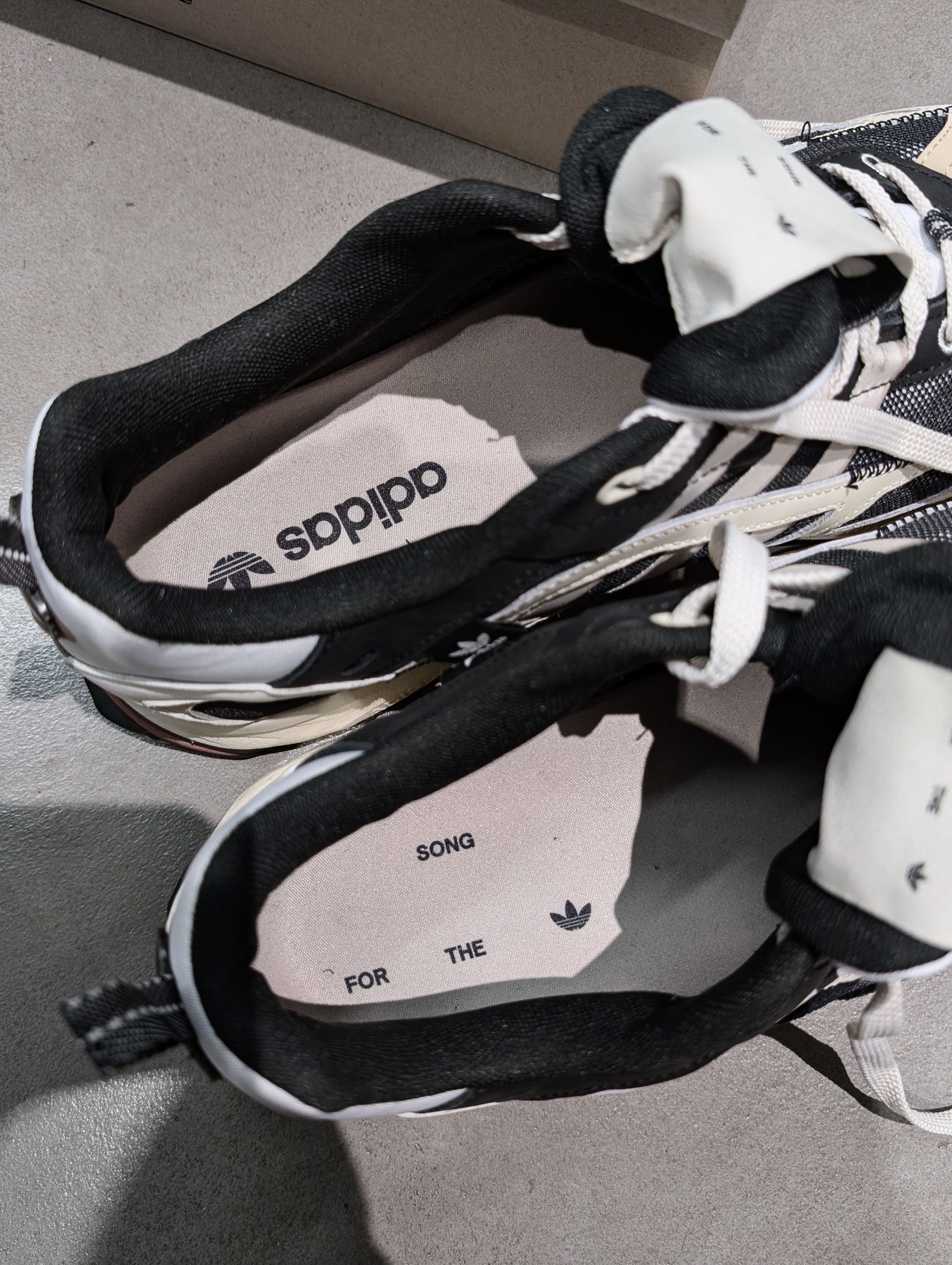 Adidas × Song For The Mute Song for the Mute Shadowturf US 12 - EU 46 2/3 Size US 12.5 / EU 45-46 - 12 Thumbnail