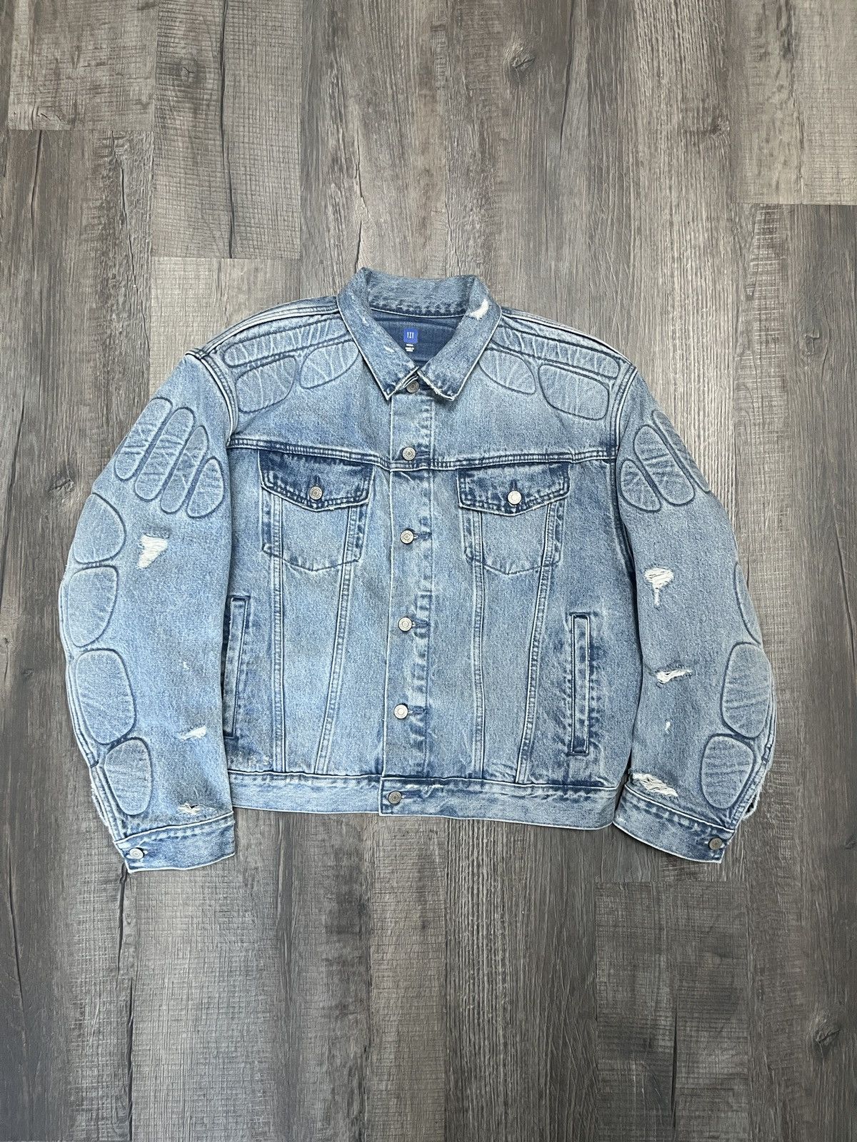 Balenciaga × Gap × Yeezy Padded denim jacket blue Size US S / EU 44-46 / 1 - 1 Thumbnail