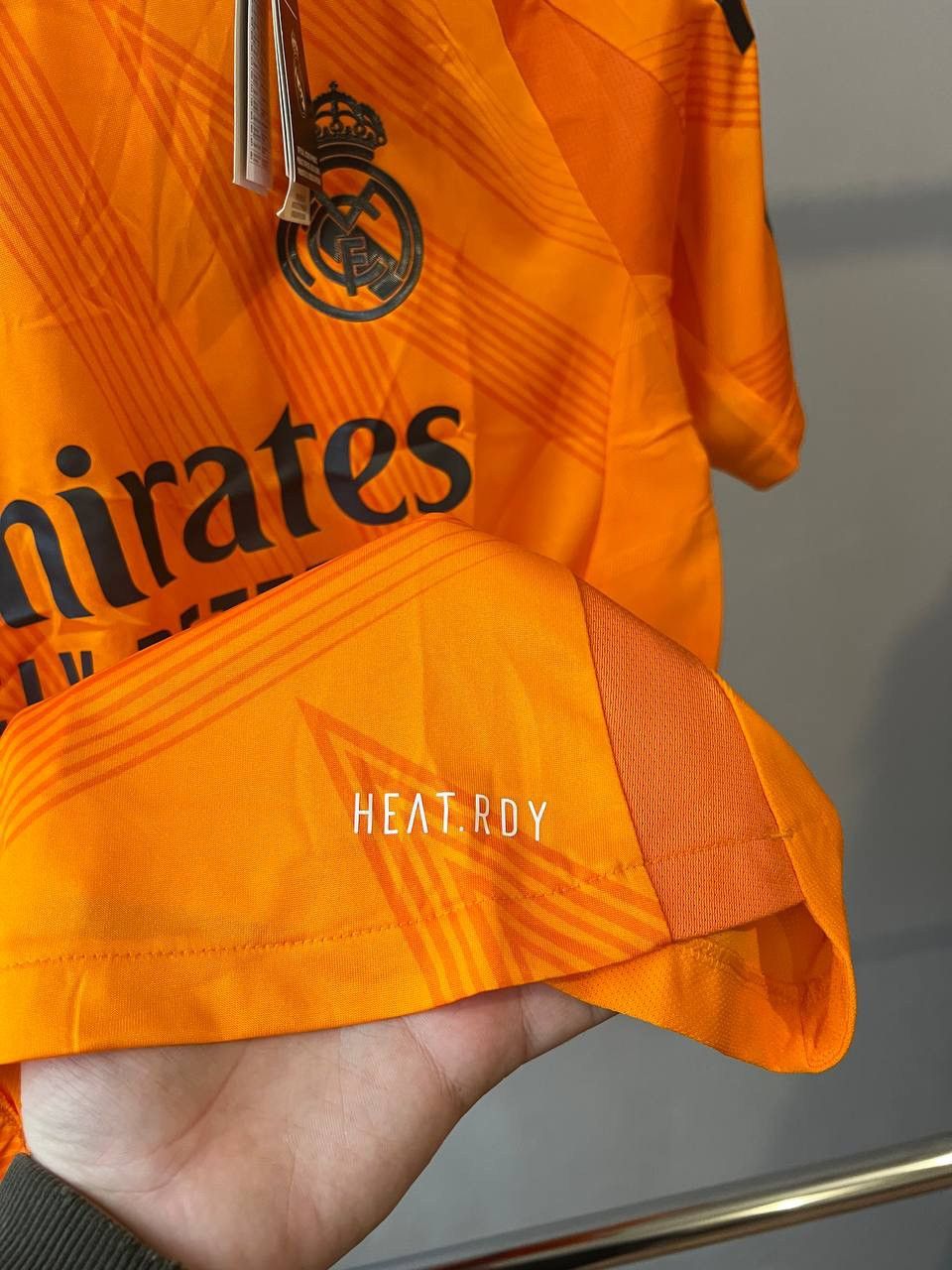 Adidas NEW! 2024/25 REAL MADRID #5 BELLINGHAM AWAY SOCCER JERSEY M Size US M / EU 48-50 / 2 - 12 Thumbnail