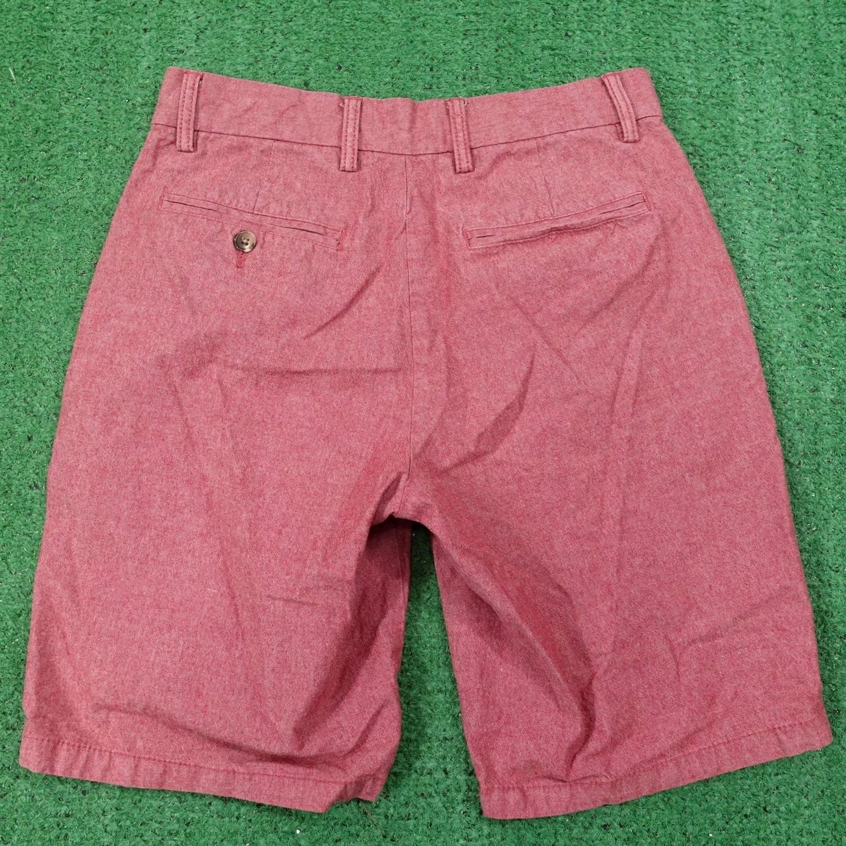 Old Navy Old Navy Mens 28 Red Chino Ultimate Slim Flex Stretch 9 Inseam Shorts Size US 28 / EU 44 - 3 Thumbnail
