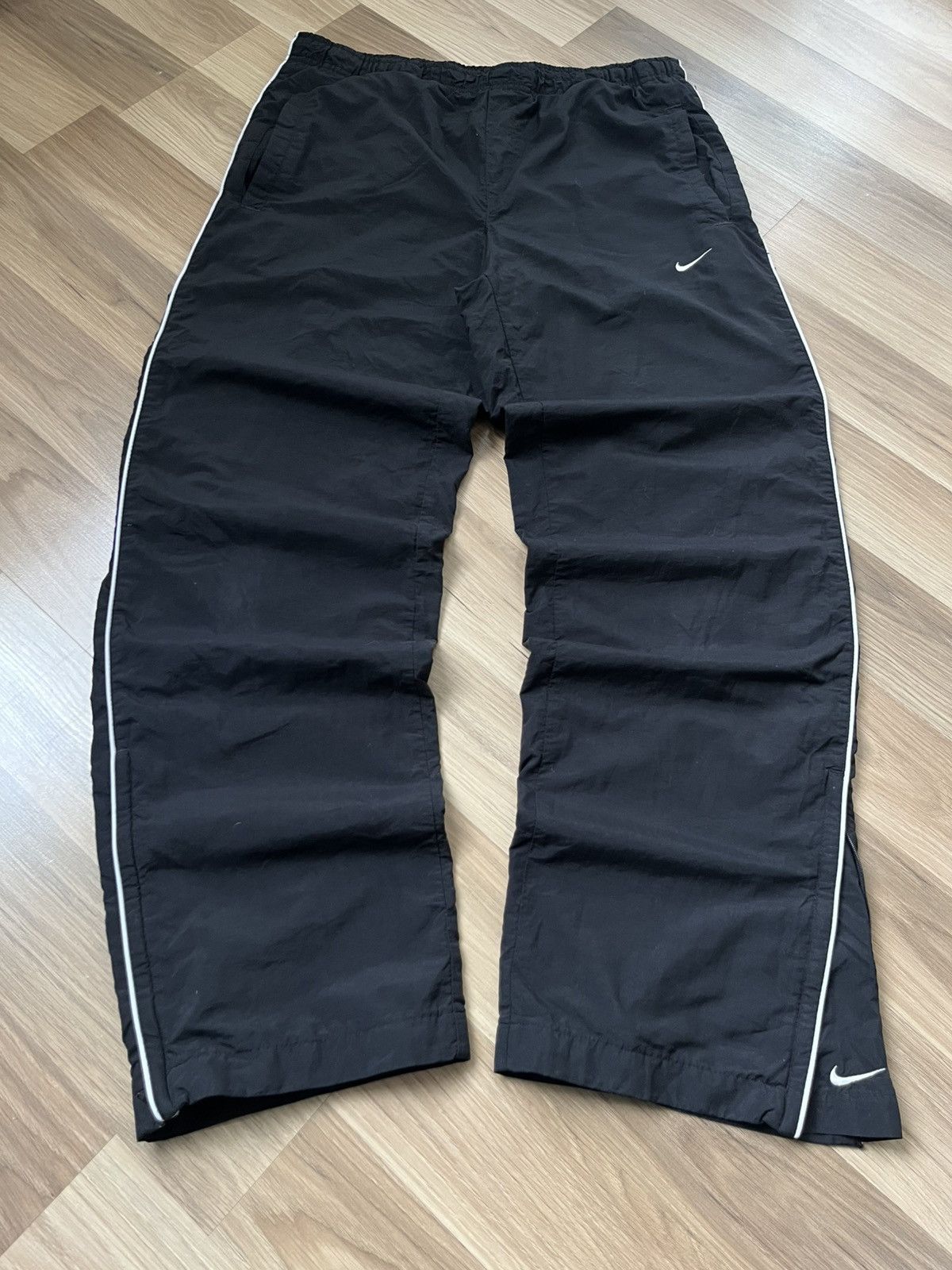 Nike Hype Vintage Nike Y2K Track Pants Size US 32 / EU 48 - 1 Thumbnail
