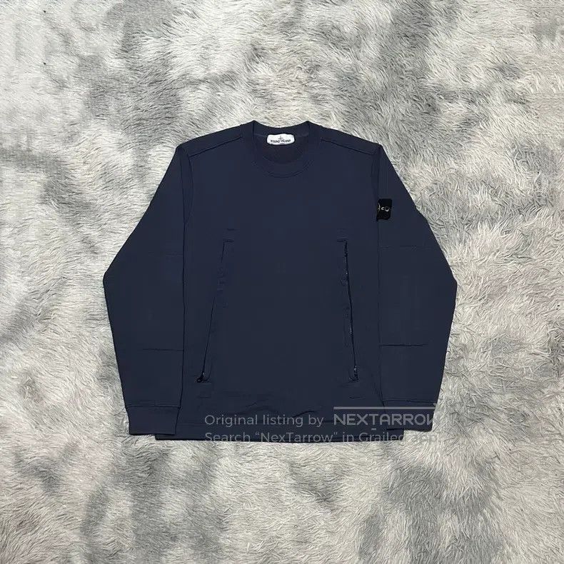 Stone Island Stone Island Round neck sweater pocket dark blue XL code Size US XL / EU 56 / 4 - 1 Thumbnail