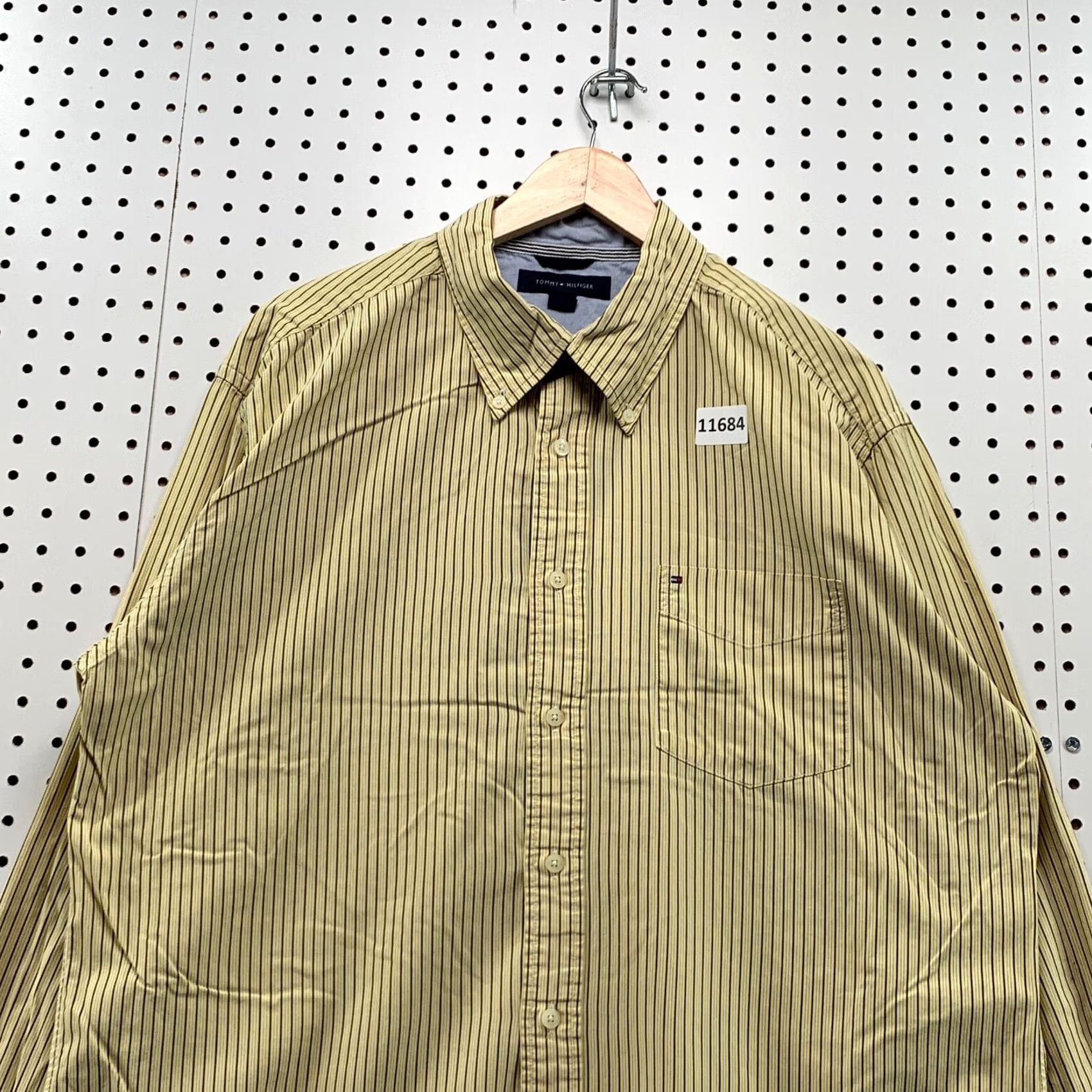 Tommy Hilfiger VINTAGE Tommy Hilfiger Button-Down Shirt Mens XL Yellow Striped Casual Pocket LOGO Size US XL / EU 56 / 4 - 6 Thumbnail
