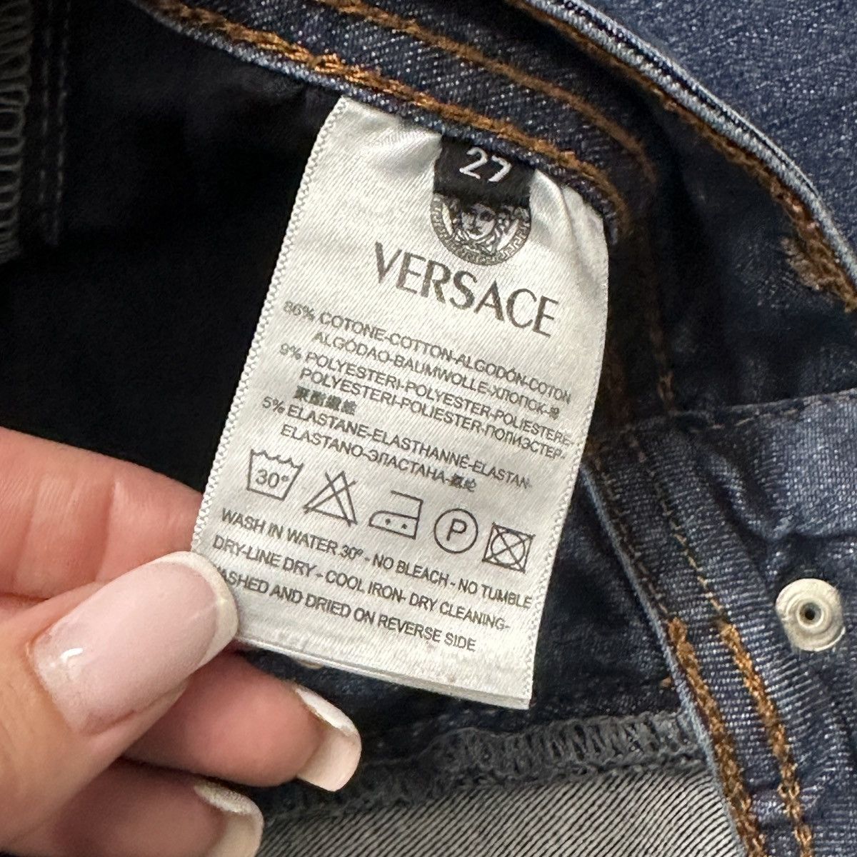 Designer Versace jeans vintage luxury brand Size 26" / US 2 / IT 38 - 6 Thumbnail