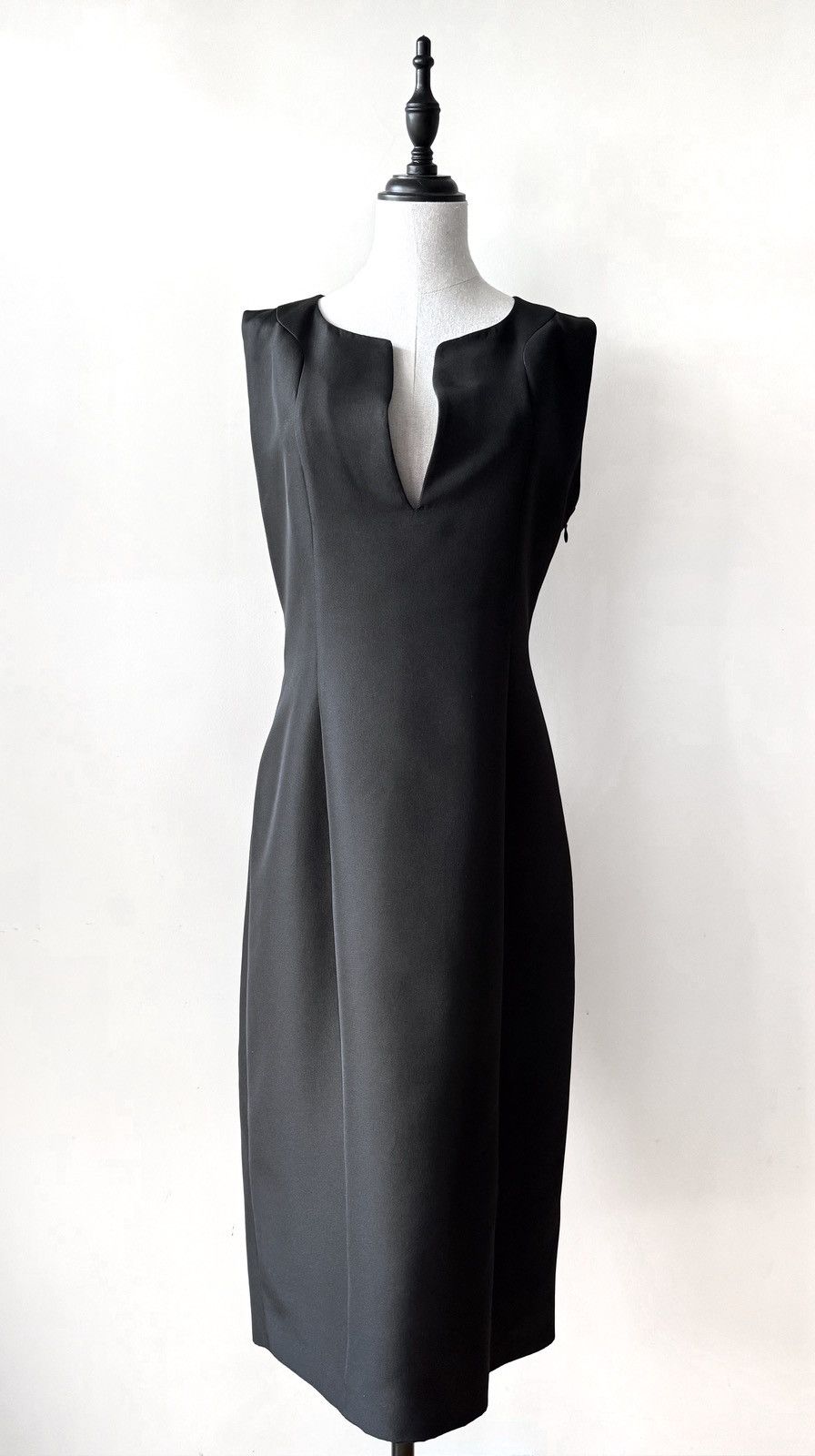 Gucci Gucci Tom Ford 1999 Plunging Neckline Structured Midi Dress Size M / US 6-8 / IT 42-44 - 2 Thumbnail