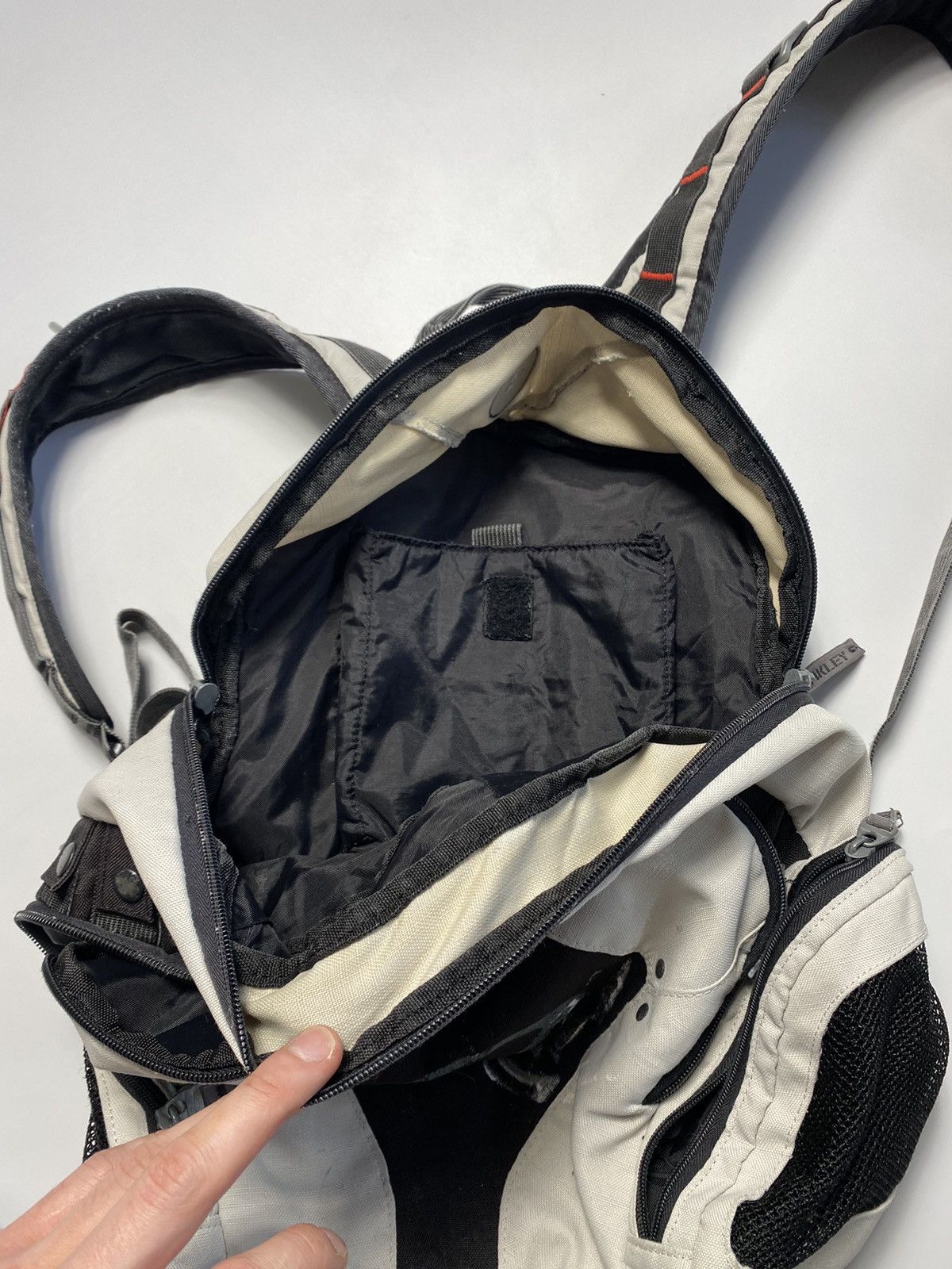 Japanese Brand × Oakley Oakley Archive Y2K Field Tactical SoftWare BackPack Bag Size ONE SIZE - 11 Thumbnail