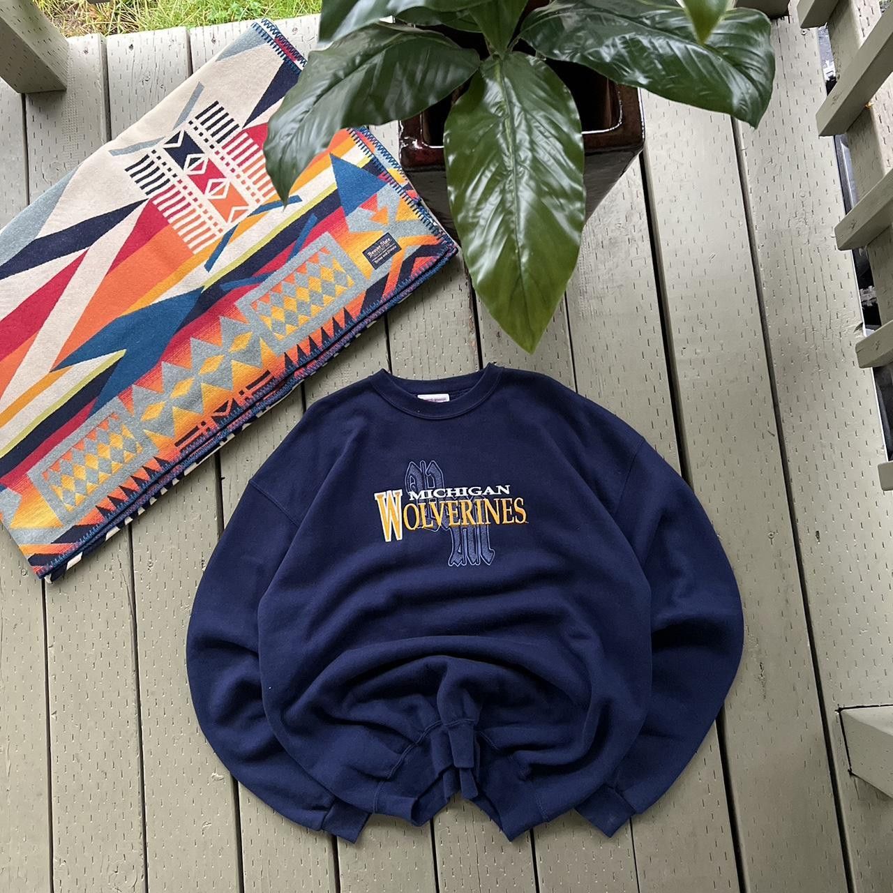 Vintage Vintage Michigan Wolverines Sweatshirts Size US XL / EU 56 / 4 - 4 Thumbnail