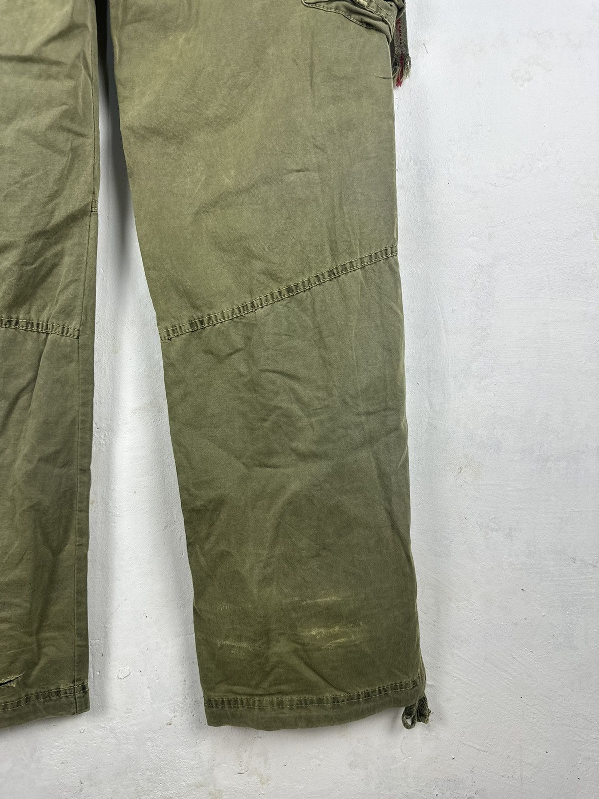 Japanese Brand CARGO PANTS SEDITIONARIES MULITPOCKET STREETWEAR STYLE Size US 33 - 18 Thumbnail