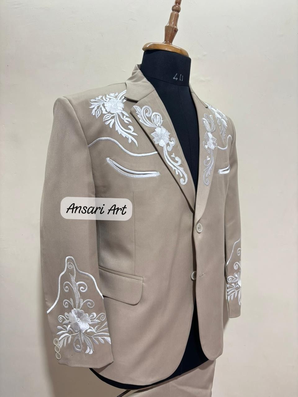Other Men 2PC Customized Floral Embroidery Western Cocktail outfit Size 44R - 3 Thumbnail