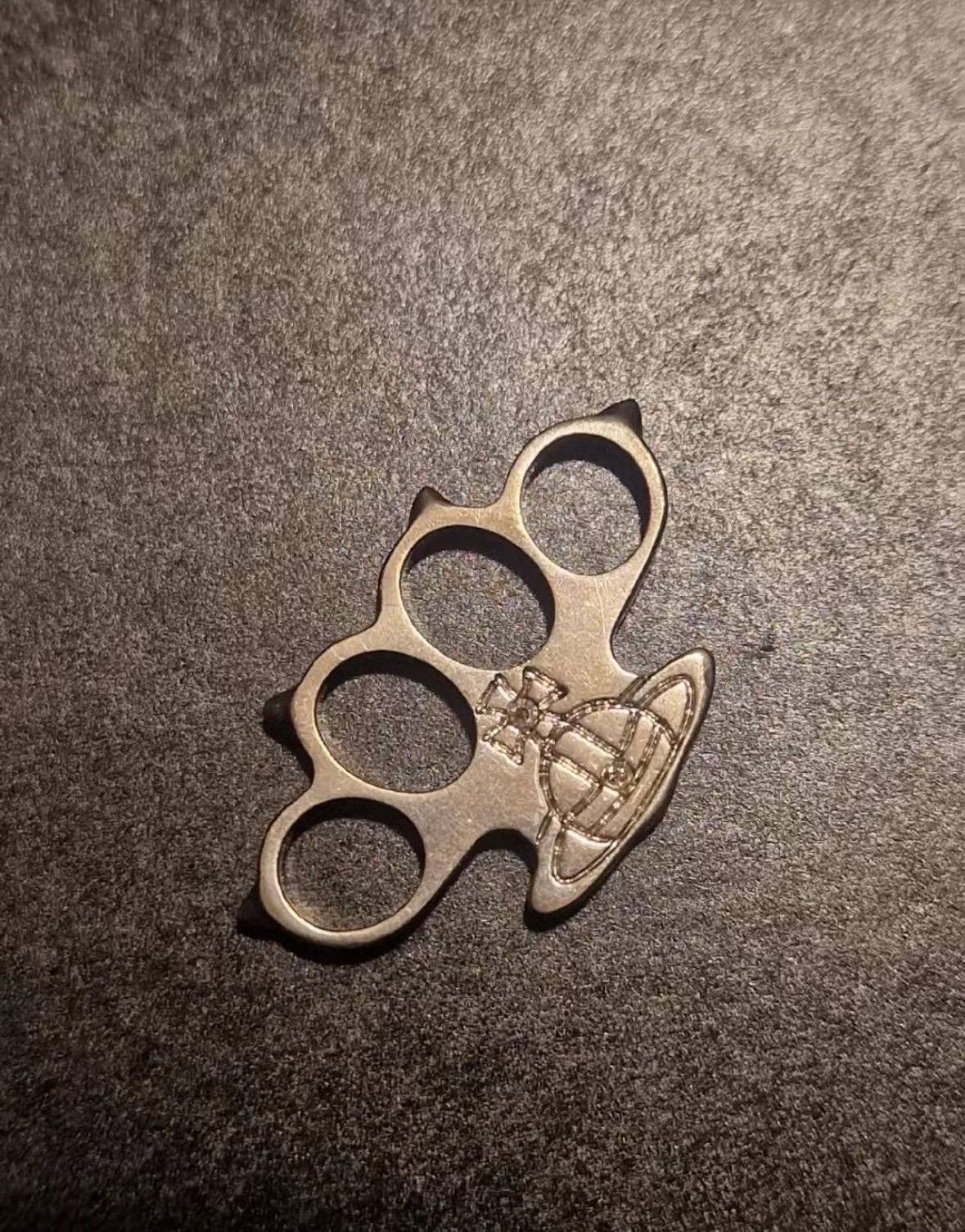Vivienne Westwood Vivienne Westwood Knuckle Duster Necklace Size ONE SIZE - 1 Thumbnail
