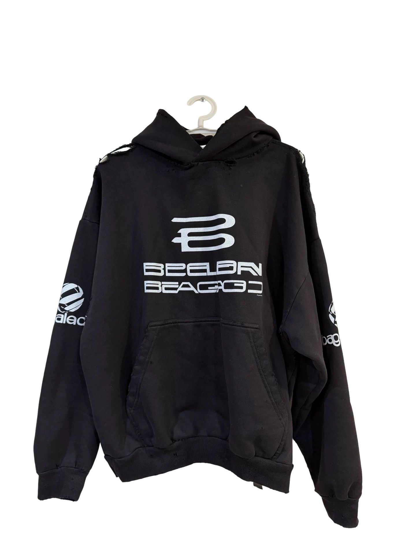 Balenciaga Balenciaga AI Graphic Distressed Hoodie XS Size US XS / EU 42 / 0 - 1 Thumbnail