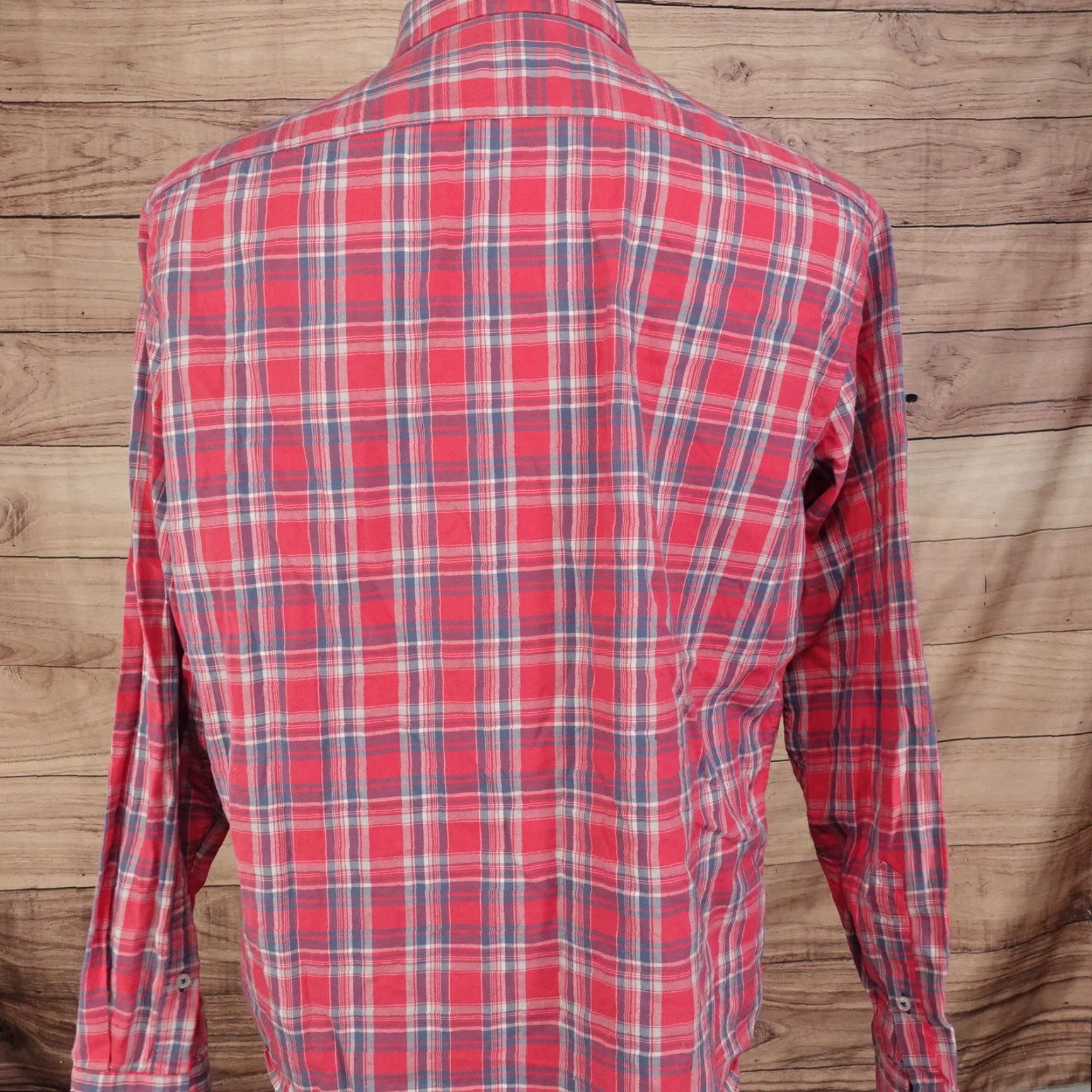 UNTUCKit UNTUCKit Red Plaid Button-Up Shirt Mens Size L Large Long Sleeve Classic Fit Size US L / EU 52-54 / 3 - 4 Thumbnail