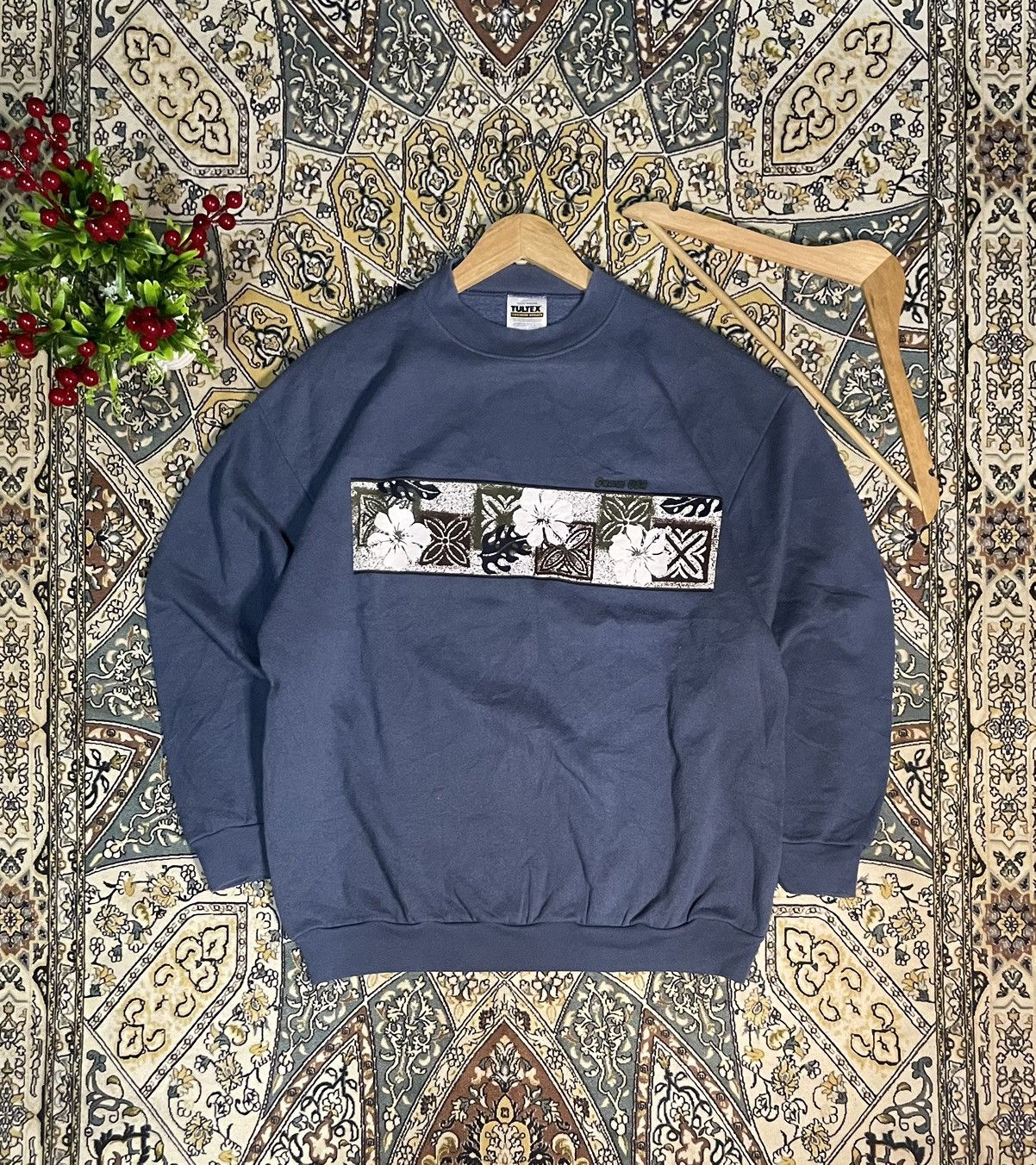 Tultex Vintage 90s Hawai Guam X Tultex Size US L / EU 52-54 / 3 - 1 Thumbnail