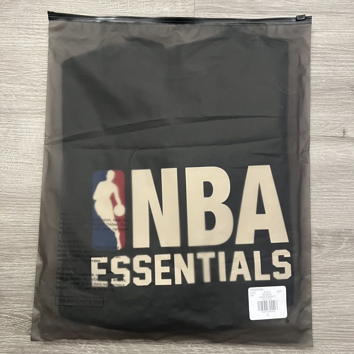 Essentials × NBA Fear of God Essentials NBA Tee Size US L / EU 52-54 / 3 - 13 Thumbnail