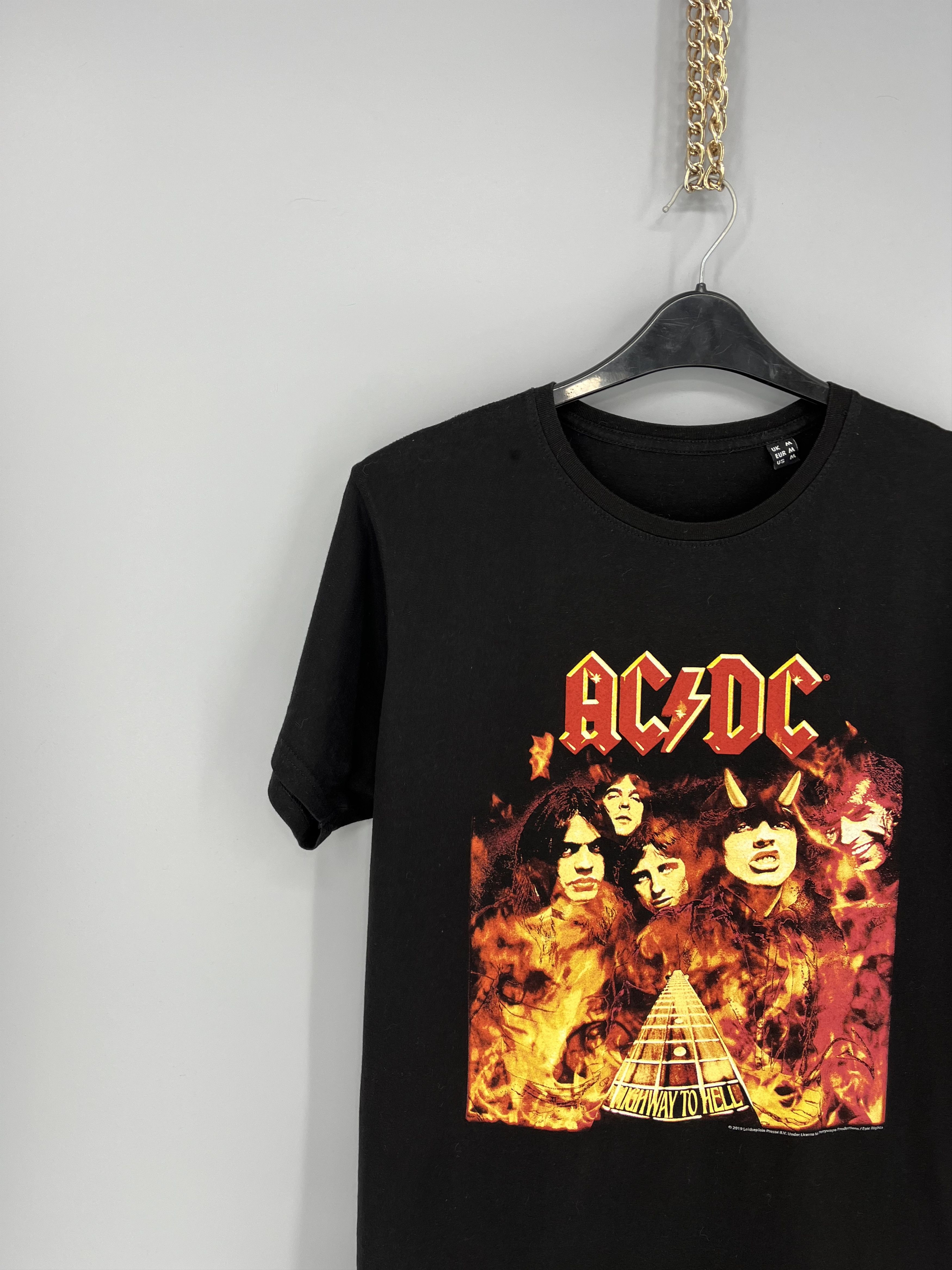 Band Tees Vintage Y2K Ac/Dc Highway To Hell World Tour BAND TEE Size US M / EU 48-50 / 2 - 4 Thumbnail